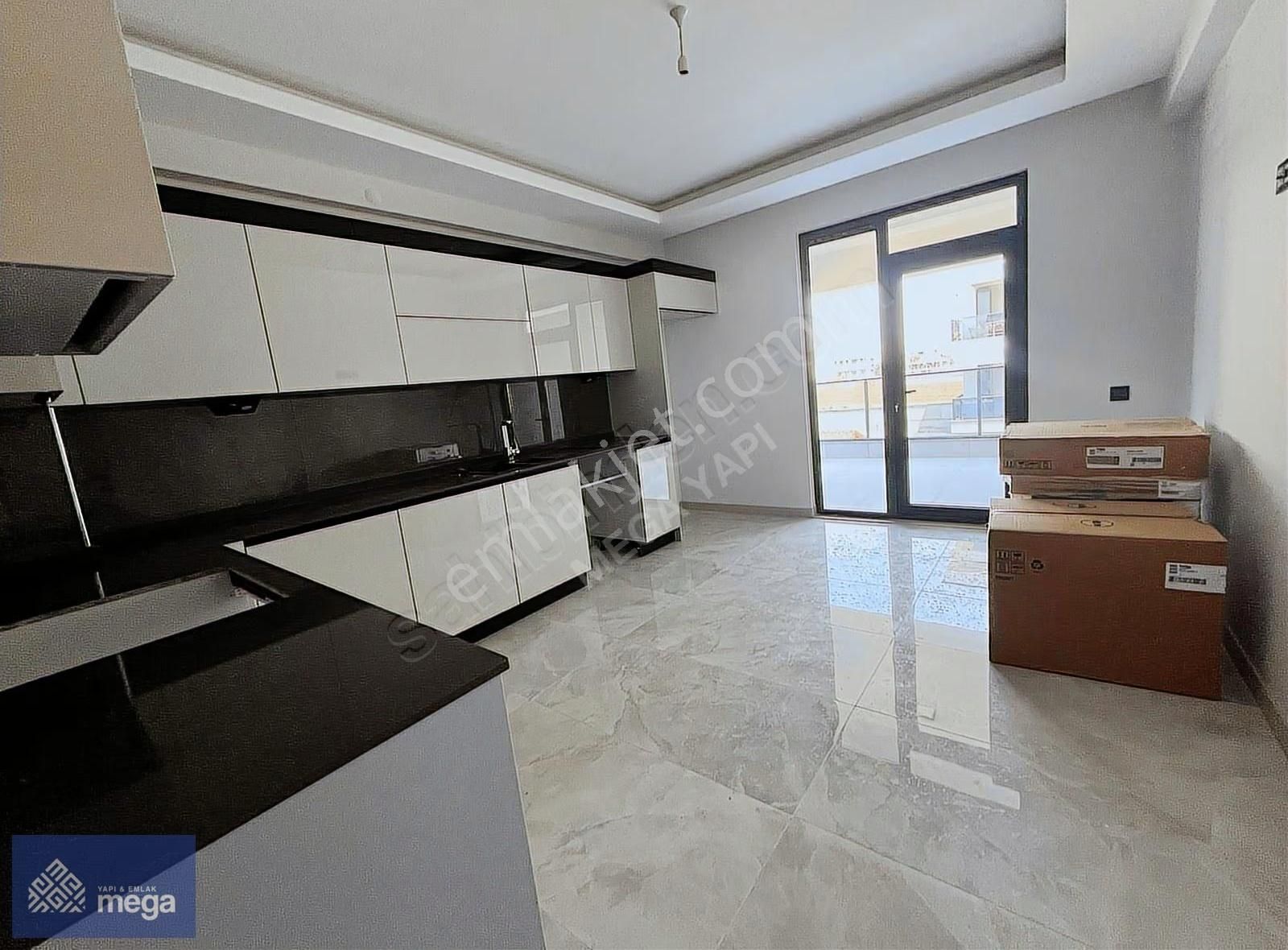 Megayapı'dan Çamlıca 144 Projesi 1. Etap 1.kat Satılık Daire - Görsel 18