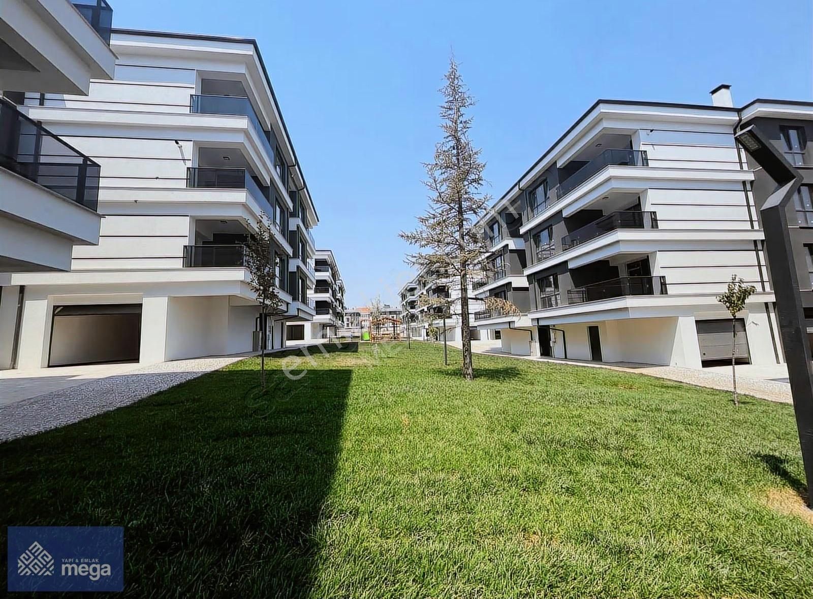 Megayapı'dan Çamlıca 144 Projesi 1. Etap 1.kat Satılık Daire - Görsel 16