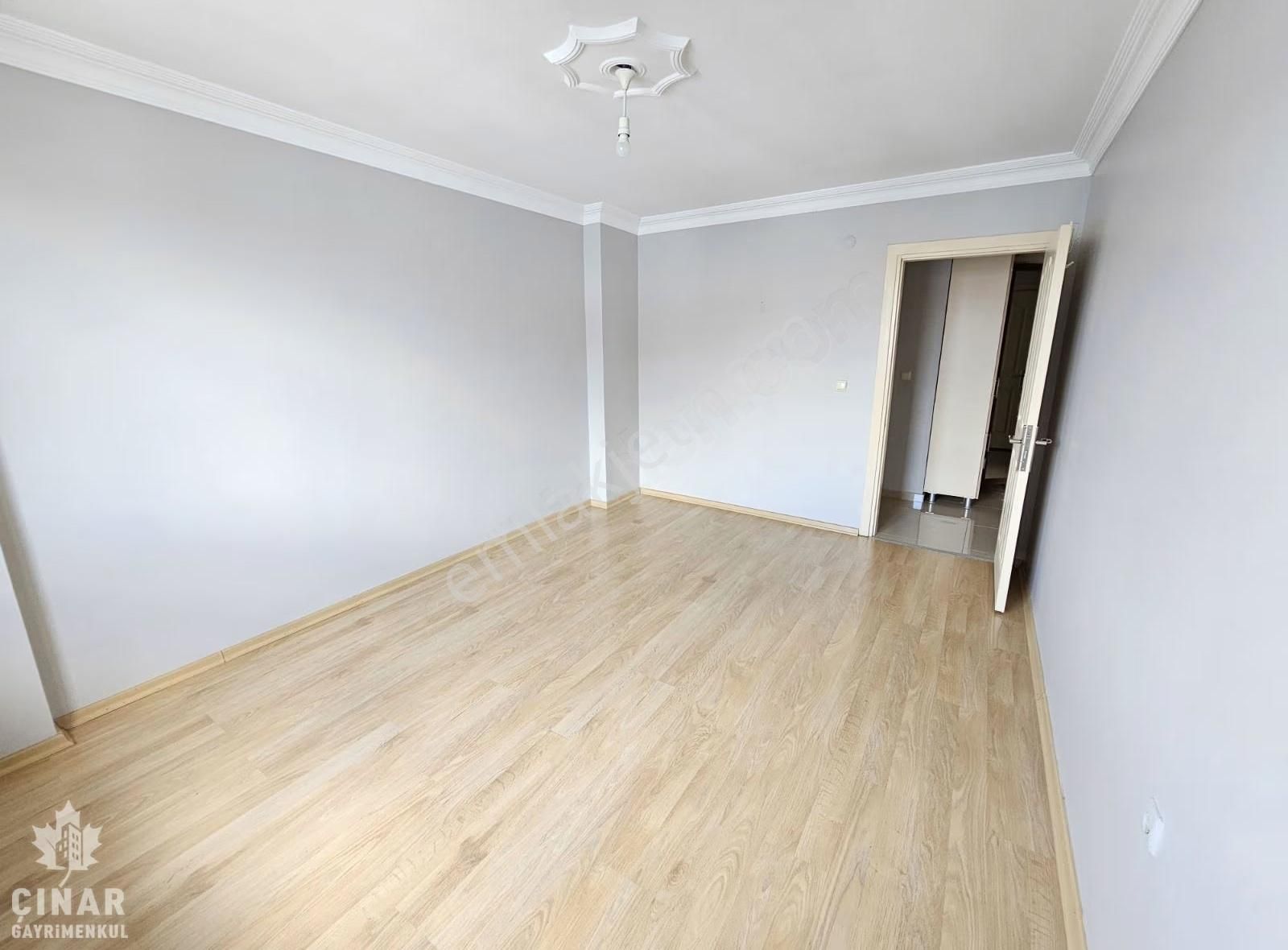 Plevne Mah.izmir Yolu Divan Ev Karşısı Satılık Geniş 3+1 Daire - Görsel 11