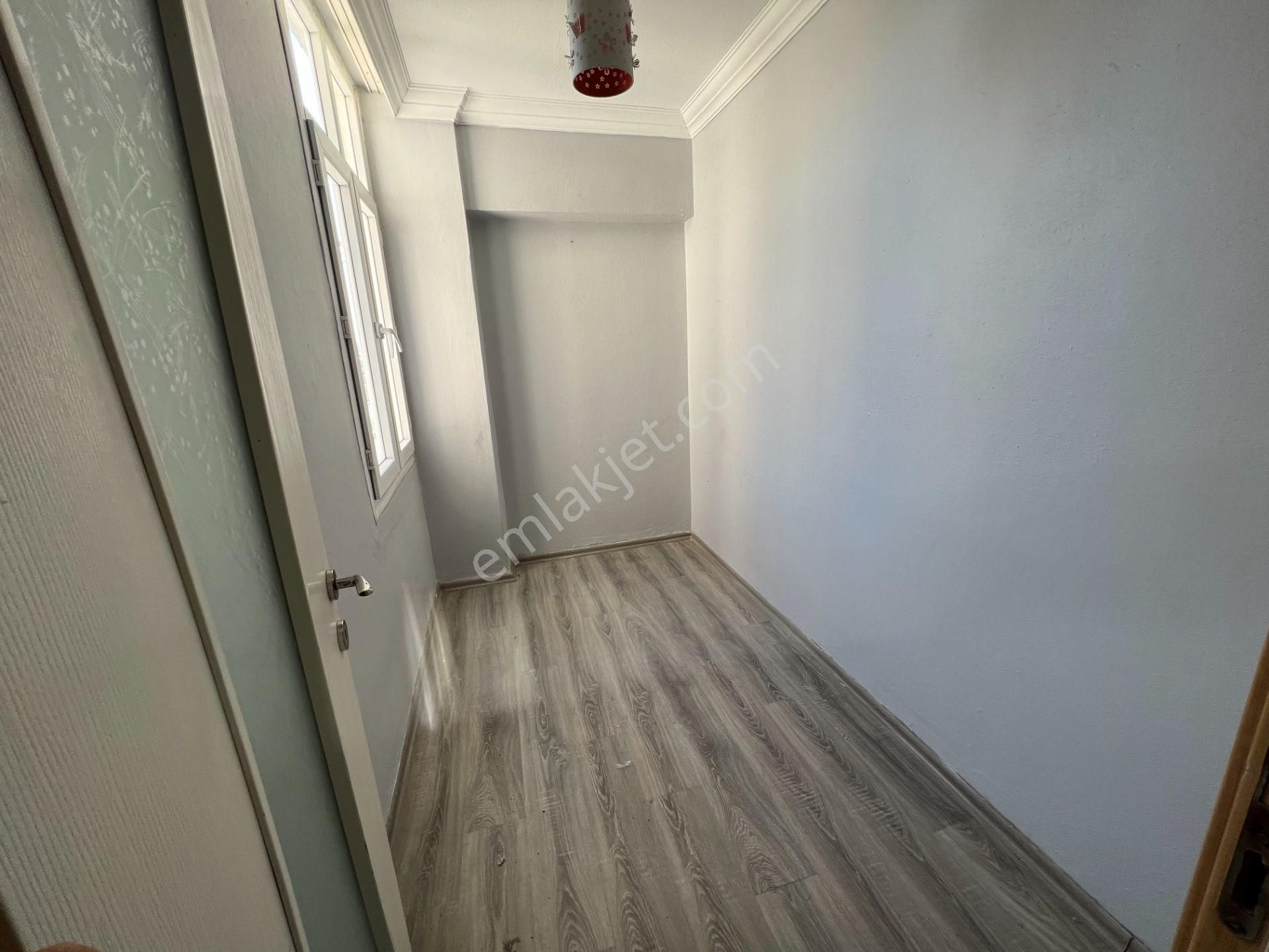 Namık Kemal Mh Şifa Polklniği Yknı 3+1+kap.mutfak Kiralık Daire - Görsel 11