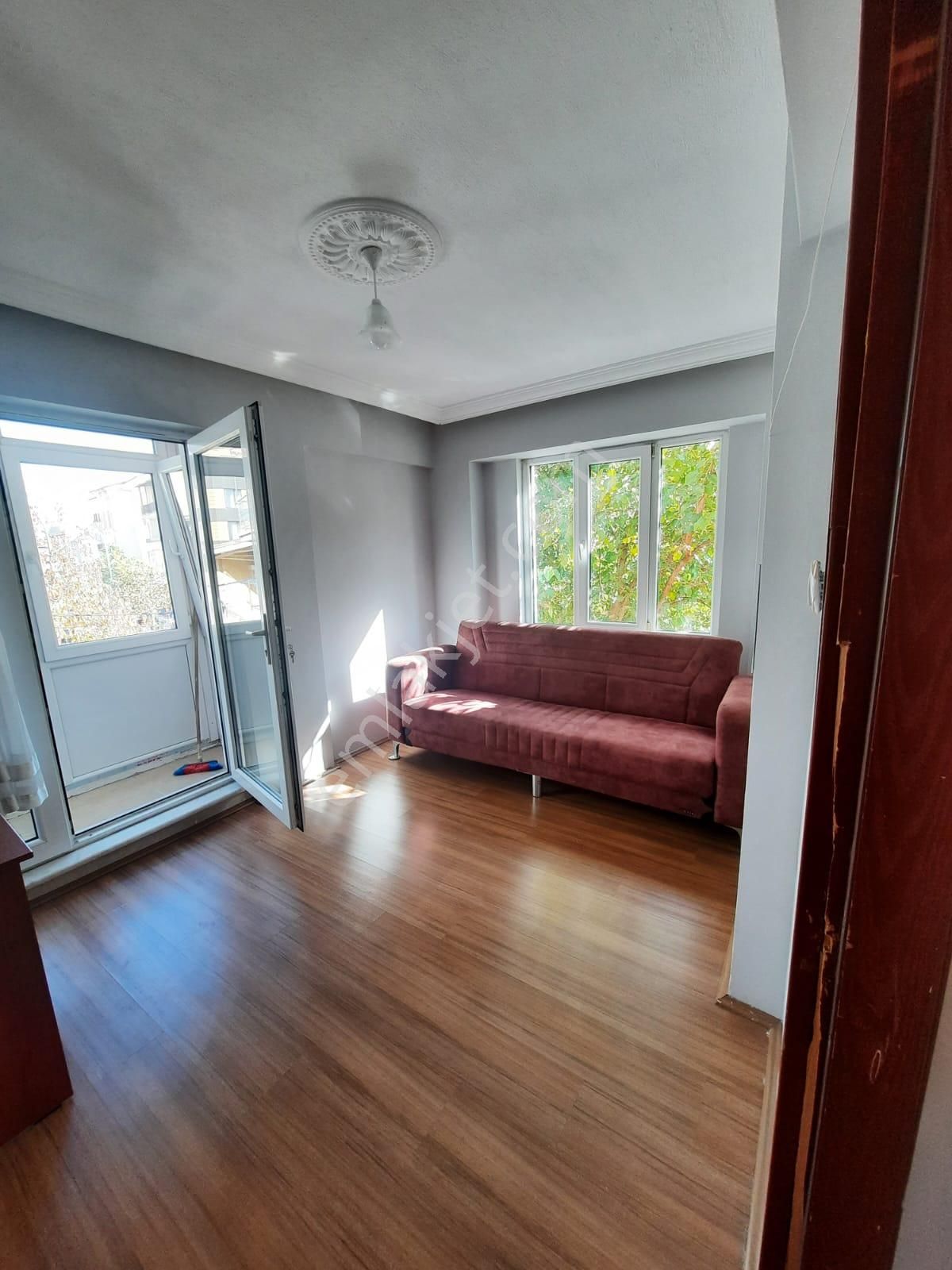 Kütahya Merkezde Satılık 1+1 Daire - Görsel 11