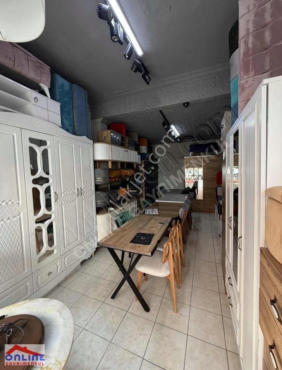 Bekirpaşa'nın Kalbinde 60+40 Metre Kare Devren Kiralık Mağaza - Görsel 5