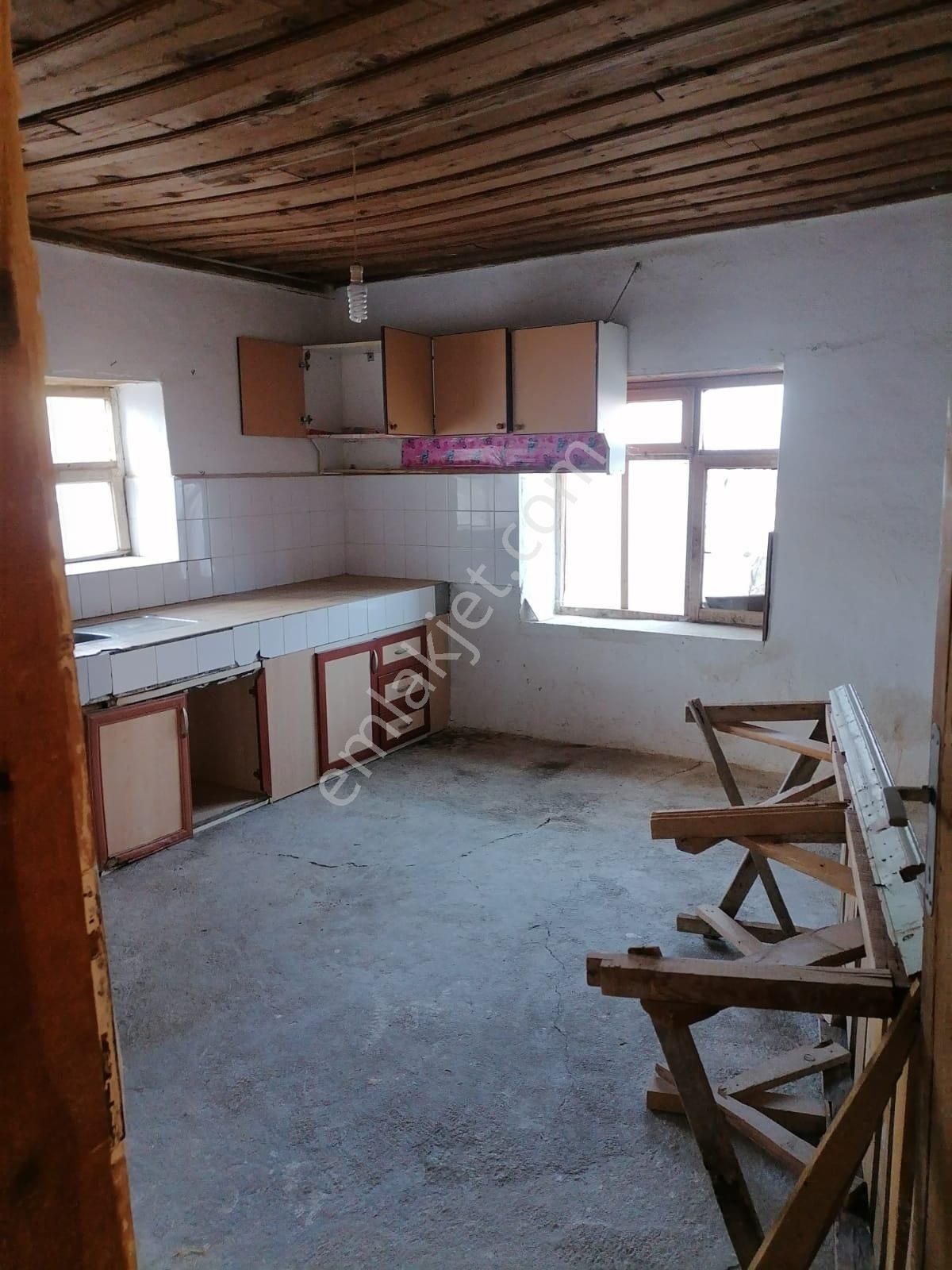 Korkuteli Yeltende 623 M2 Arsası Ve Eski Köy Evi Merkezi Konumm - Görsel 12