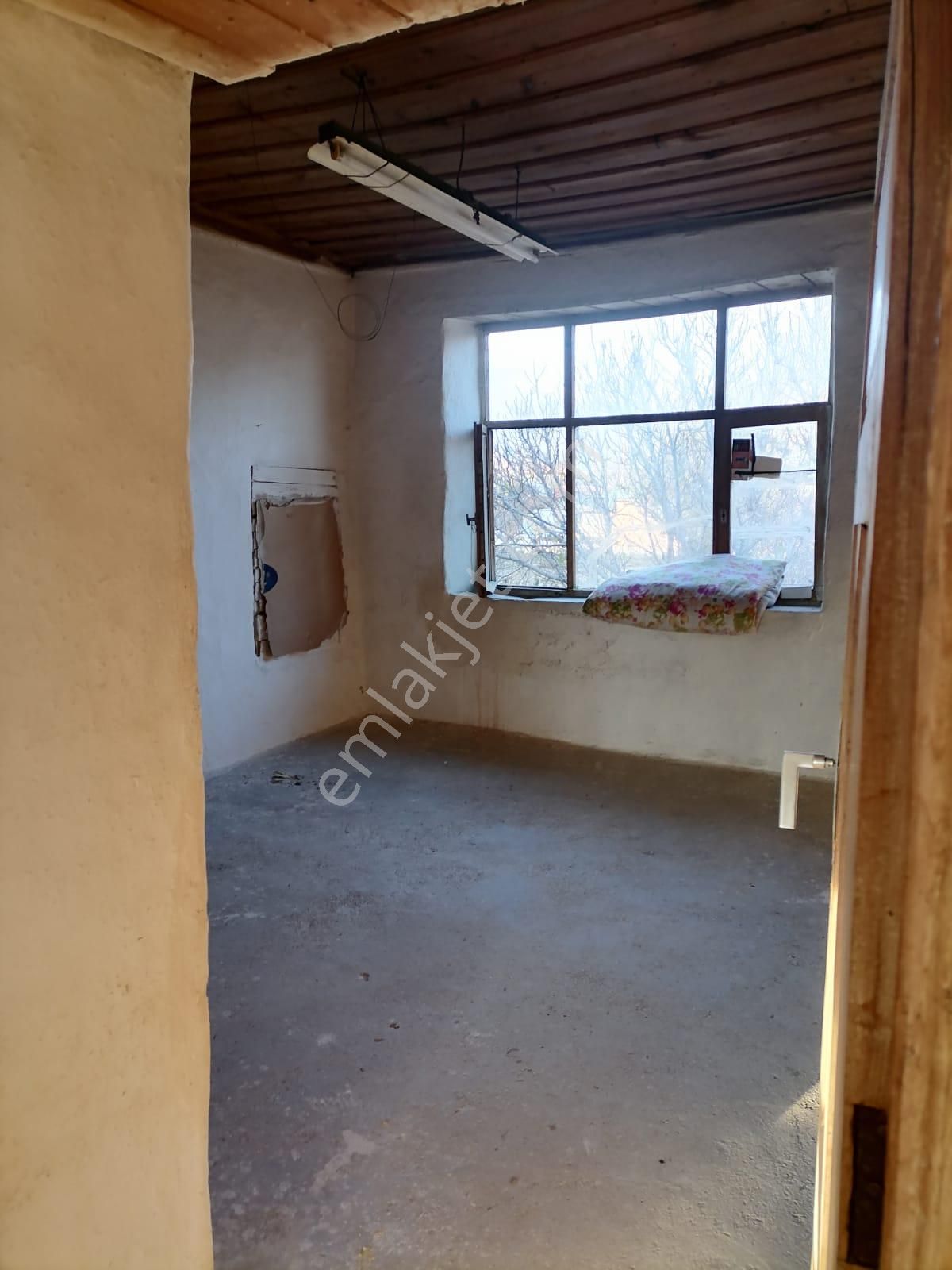 Korkuteli Yeltende 623 M2 Arsası Ve Eski Köy Evi Merkezi Konumm - Görsel 14