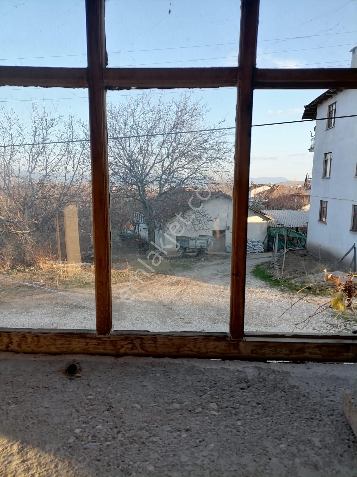 Korkuteli Yeltende 623 M2 Arsası Ve Eski Köy Evi Merkezi Konumm - Görsel 8