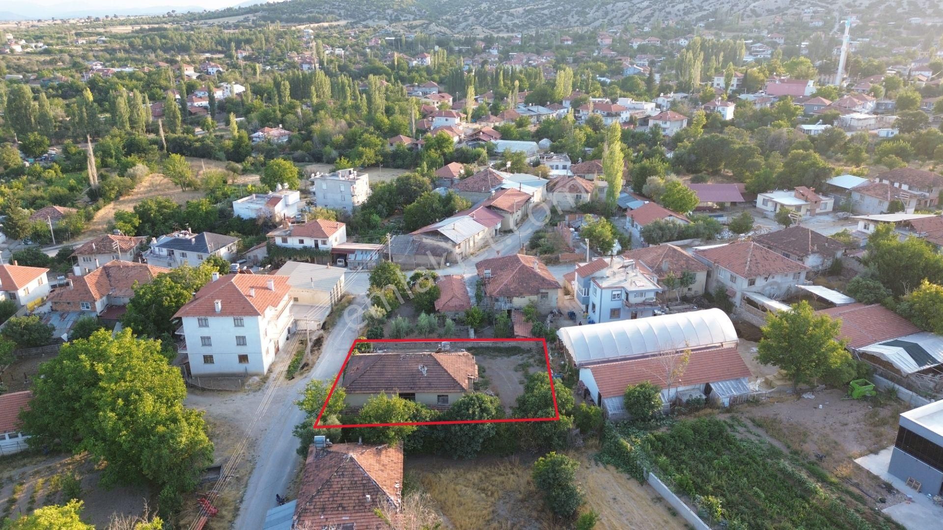 Korkuteli Yeltende 623 M2 Arsası Ve Eski Köy Evi Merkezi Konumm - Görsel 16