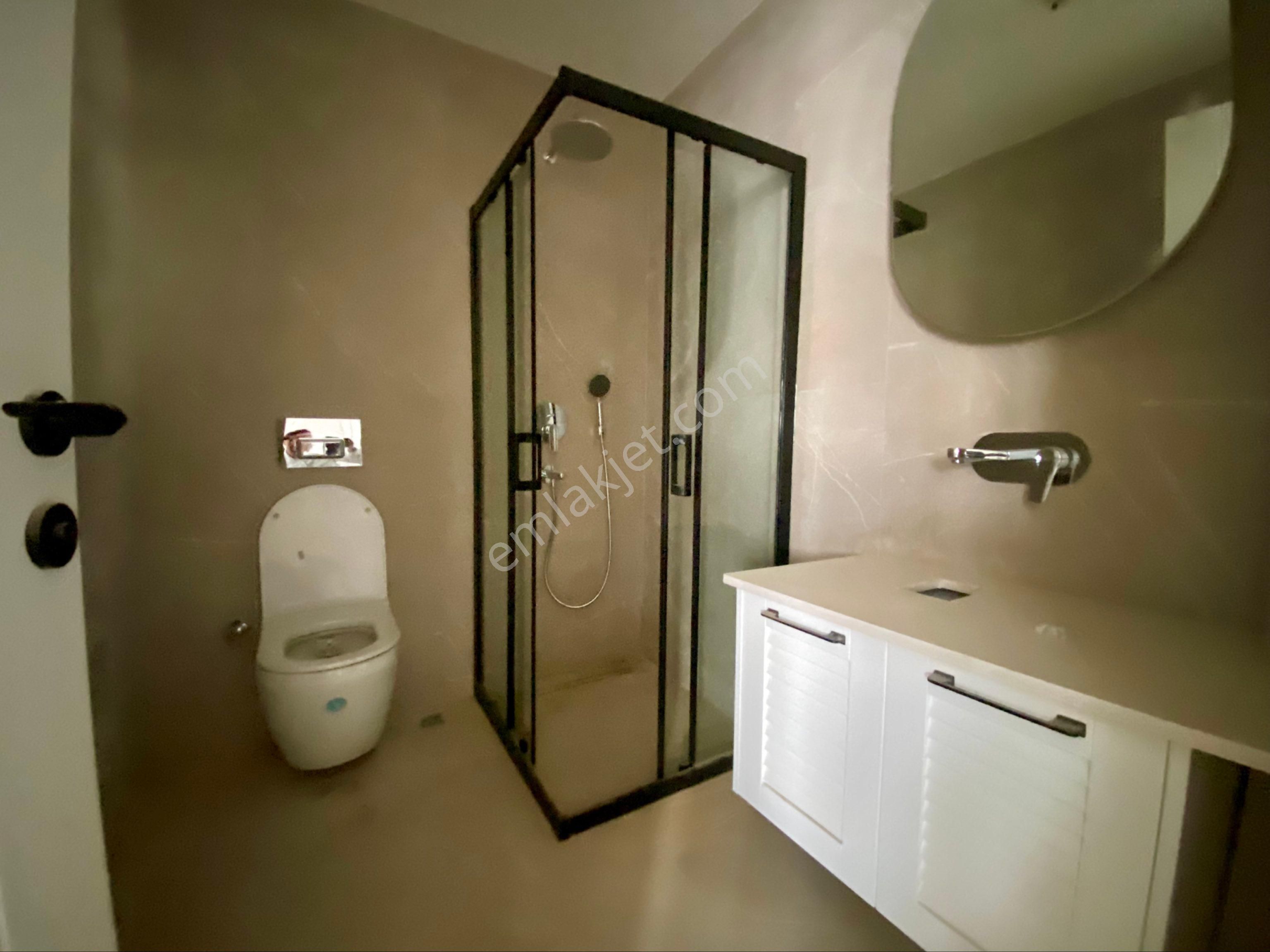 Kuşadası Avm Bölgesi’nde Özel Havuzlu Müstakil Villa - Görsel 18