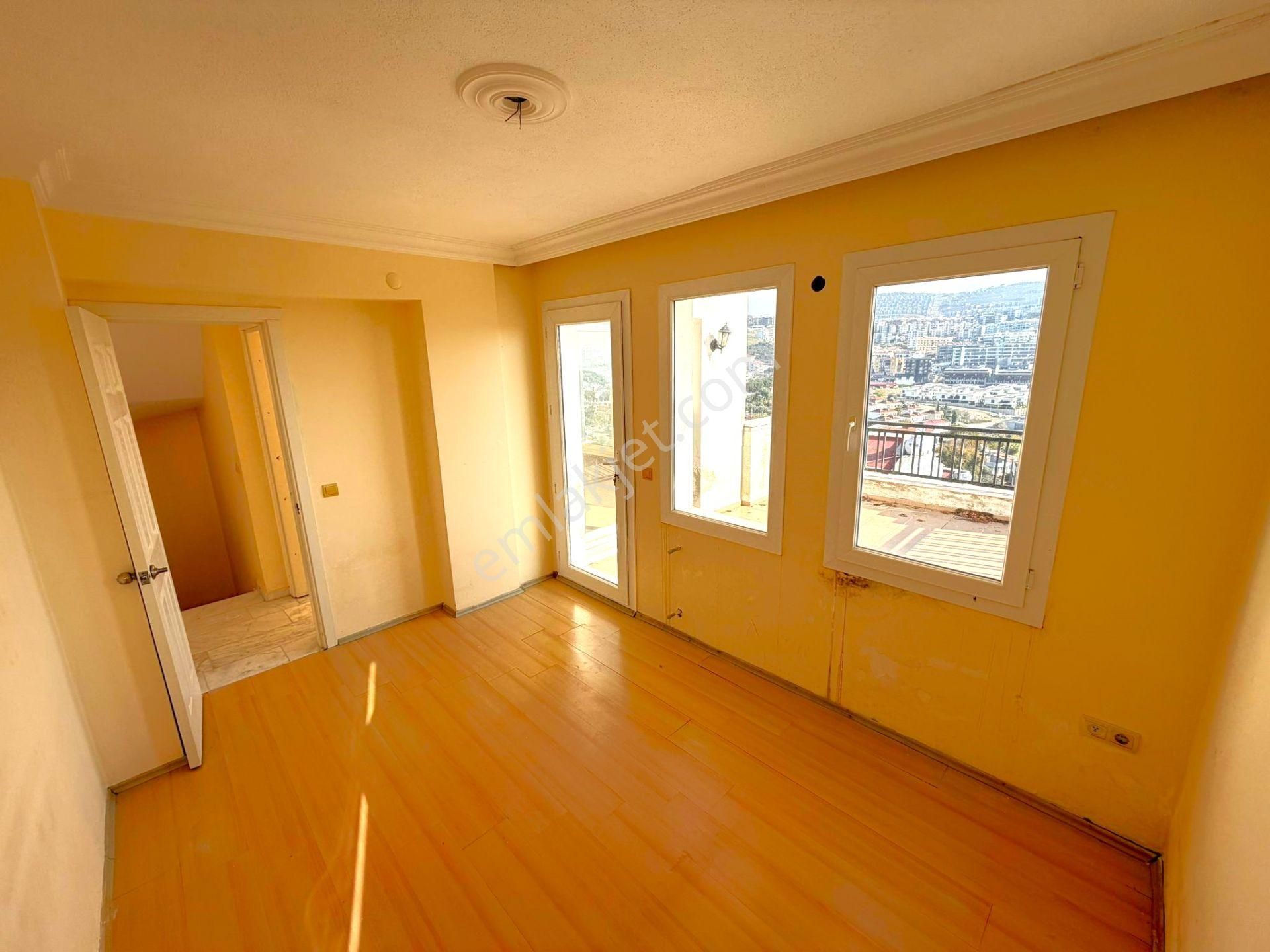 Kuşadası Kadınlar Denizinde 7+2 Fourleks Satılık Villa Fırsat İlan - Görsel 21