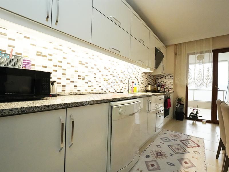 C21 Cius; Çakır Sitesi'nde Deniz Manzaralı 4+1 Ara Kat Daire - Görsel 9