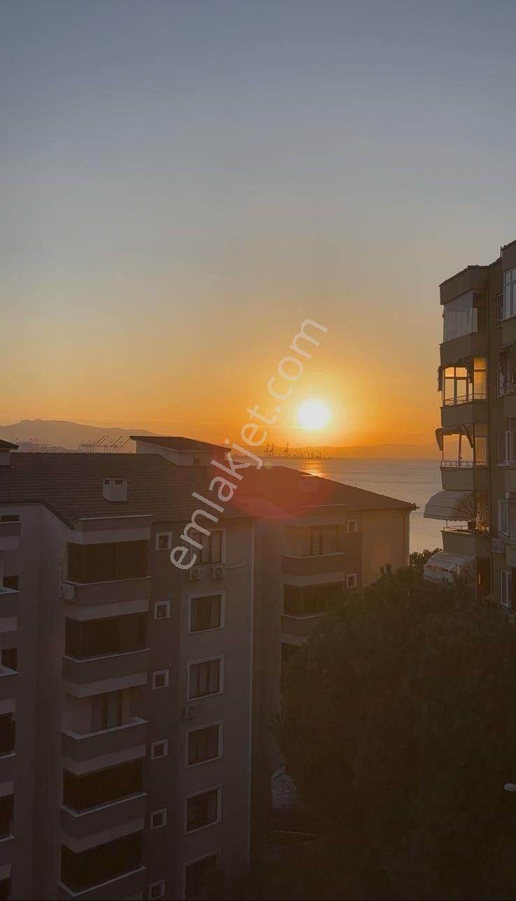 C21 Cius; Çakır Sitesi'nde Deniz Manzaralı 4+1 Ara Kat Daire - Görsel 2