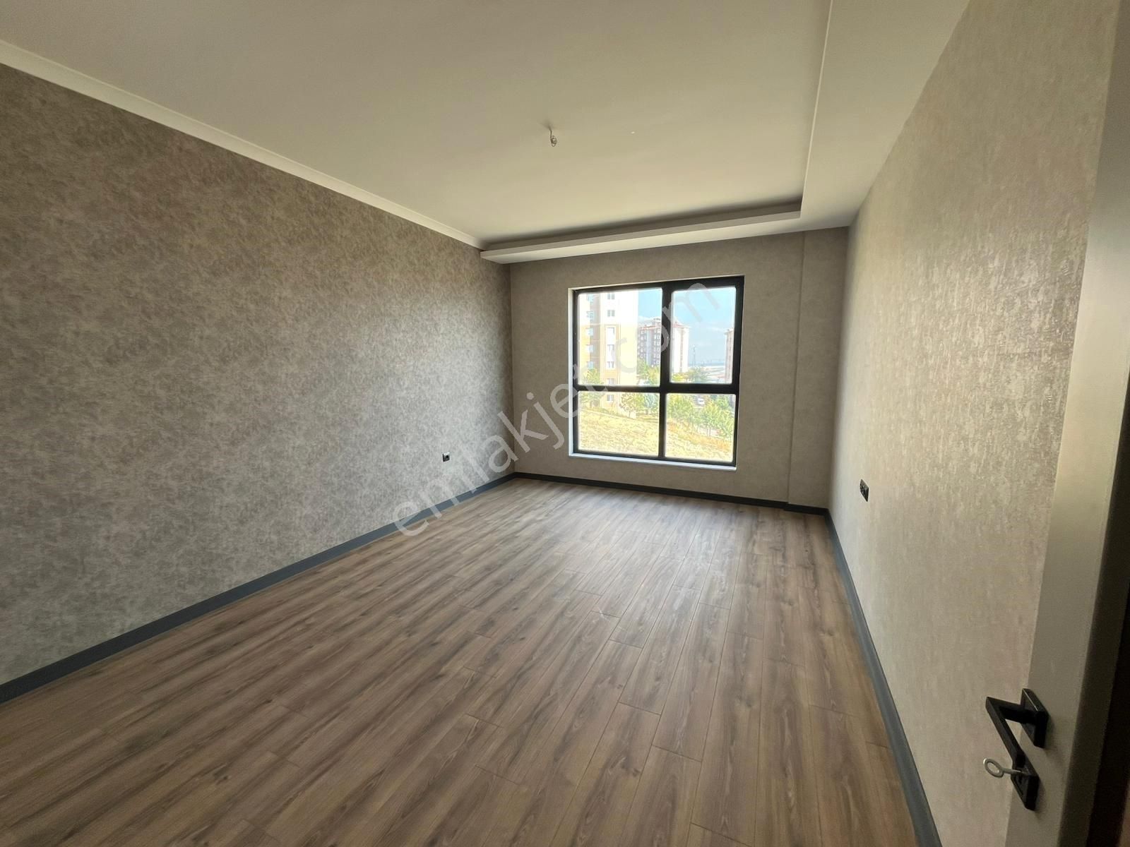 Atayurt Mahallesinde 8. Katta Geniş Lüks 2+1 Sıfır Daire - Görsel 10