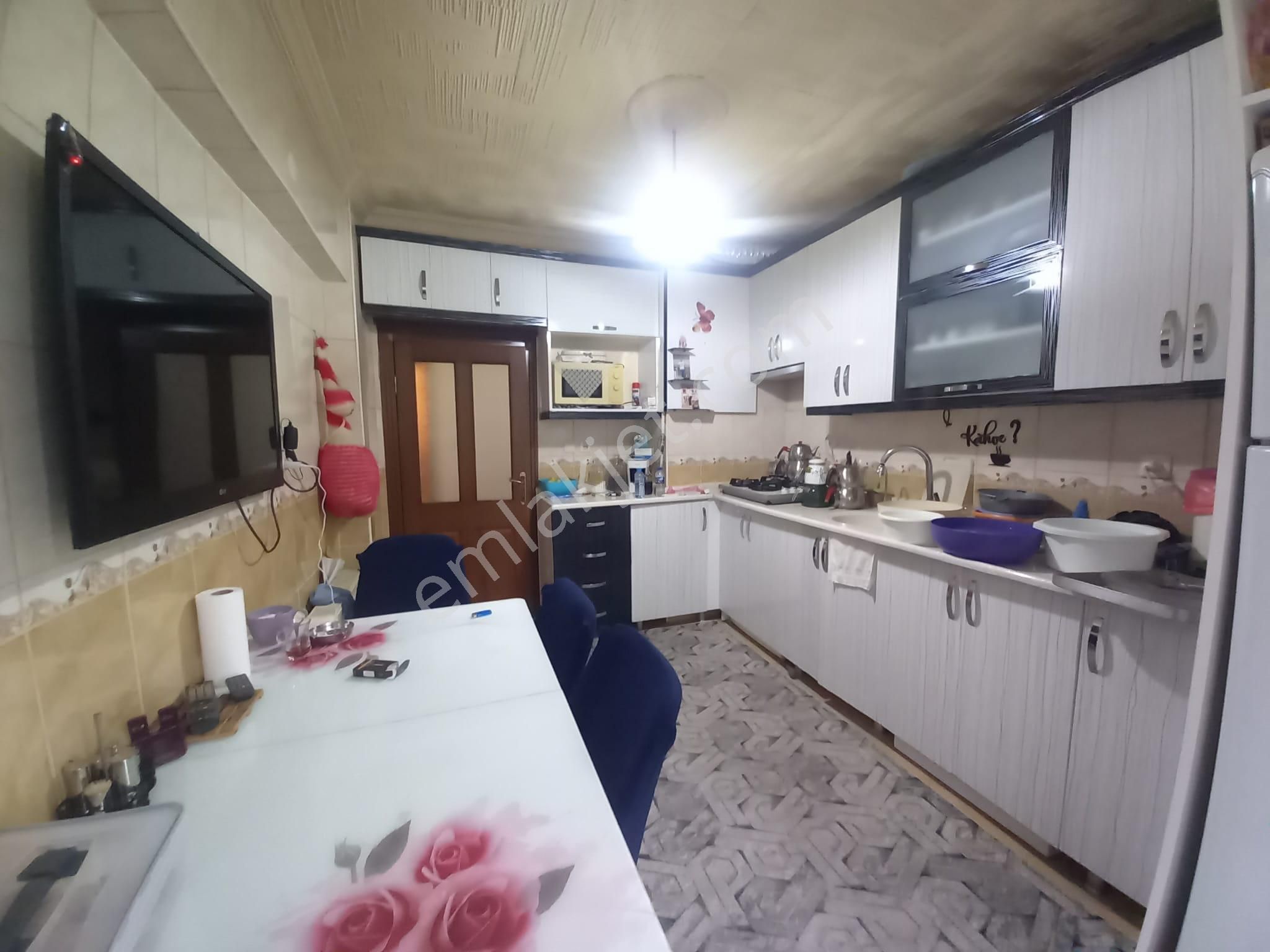 Koza Emlak'tan Akşemsettin Mahalesin'de Salon Bağımsız Katta 3+1 Satılık Daire - Görsel 7