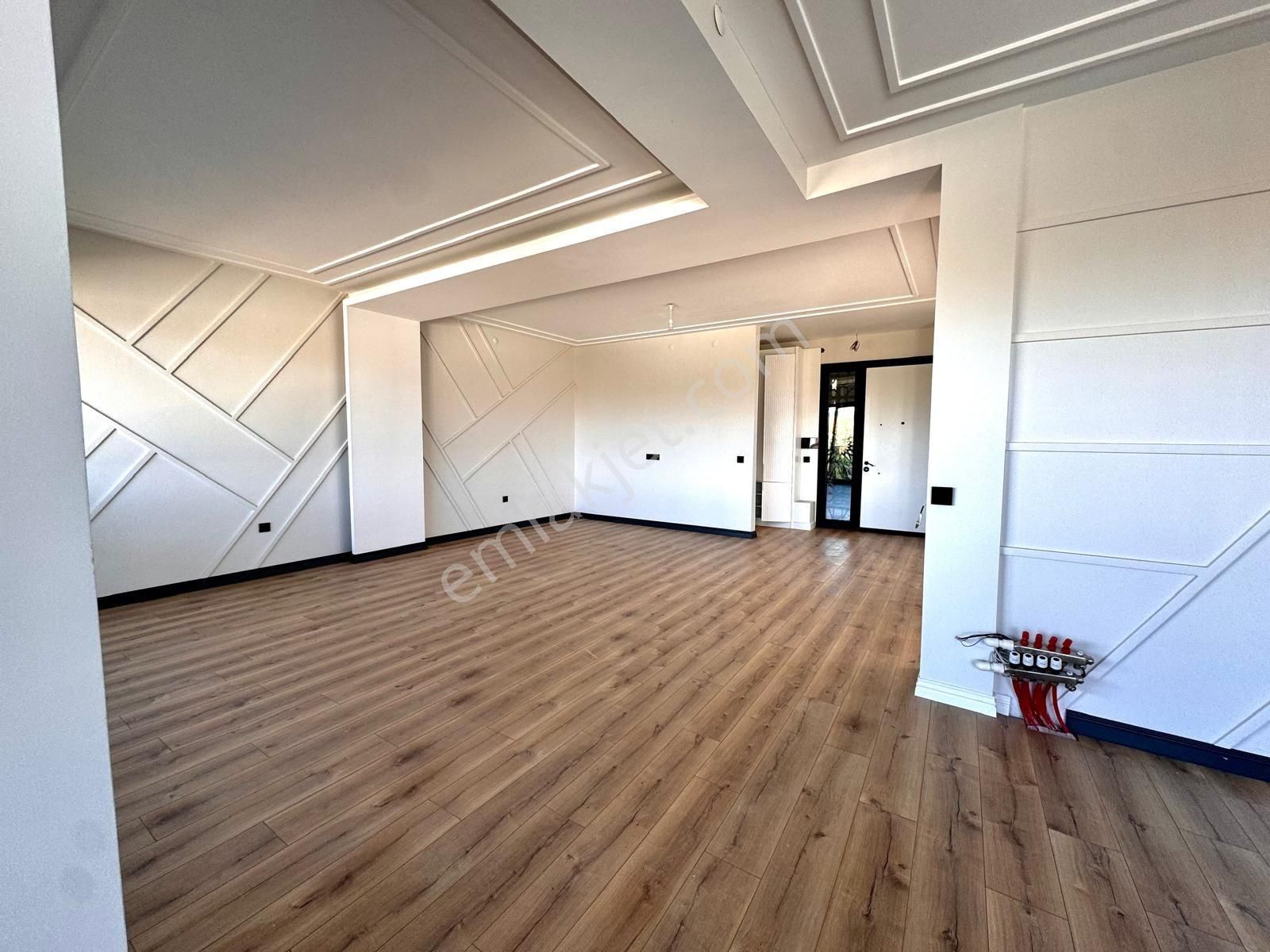 Fatma Ülken Gayrimenkulden Erenköyde 5+1 Satılık Villa - Görsel 5