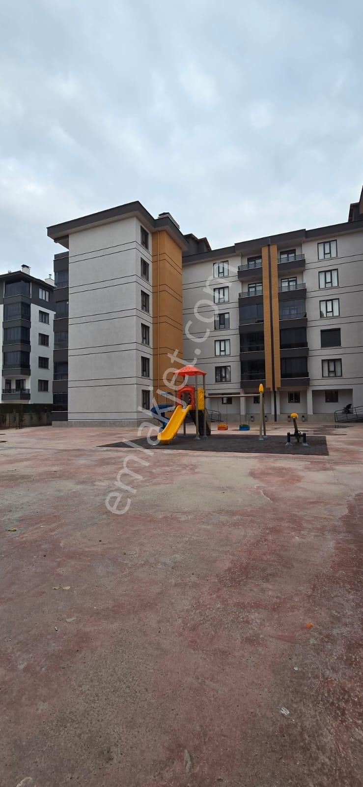 A.hamdi Göğüş'te 3+1 Net 115 M² Lüx Arakat Daire - Görsel 33