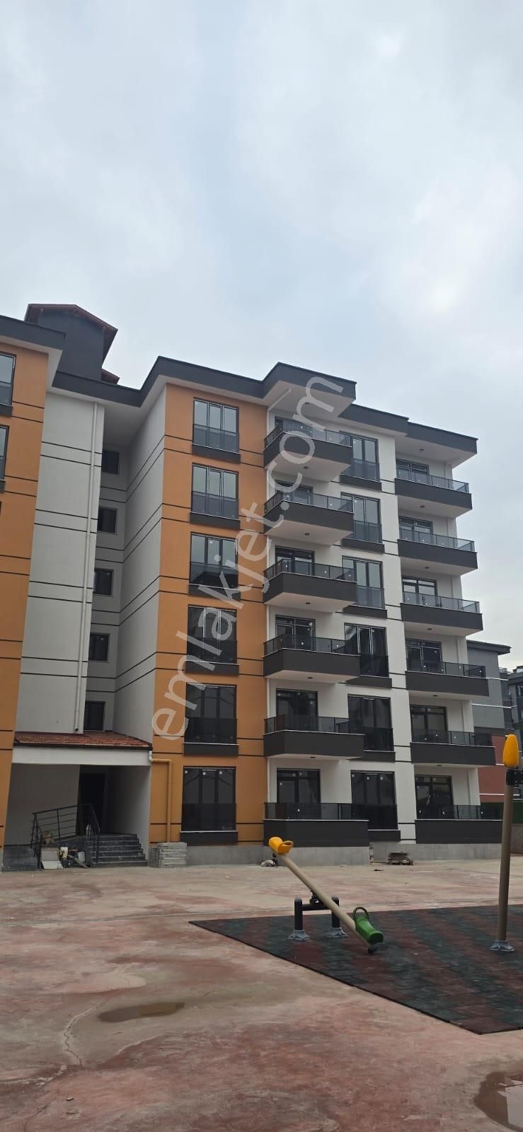 A.hamdi Göğüş'te 3+1 Net 115 M² Lüx Arakat Daire - Görsel 10