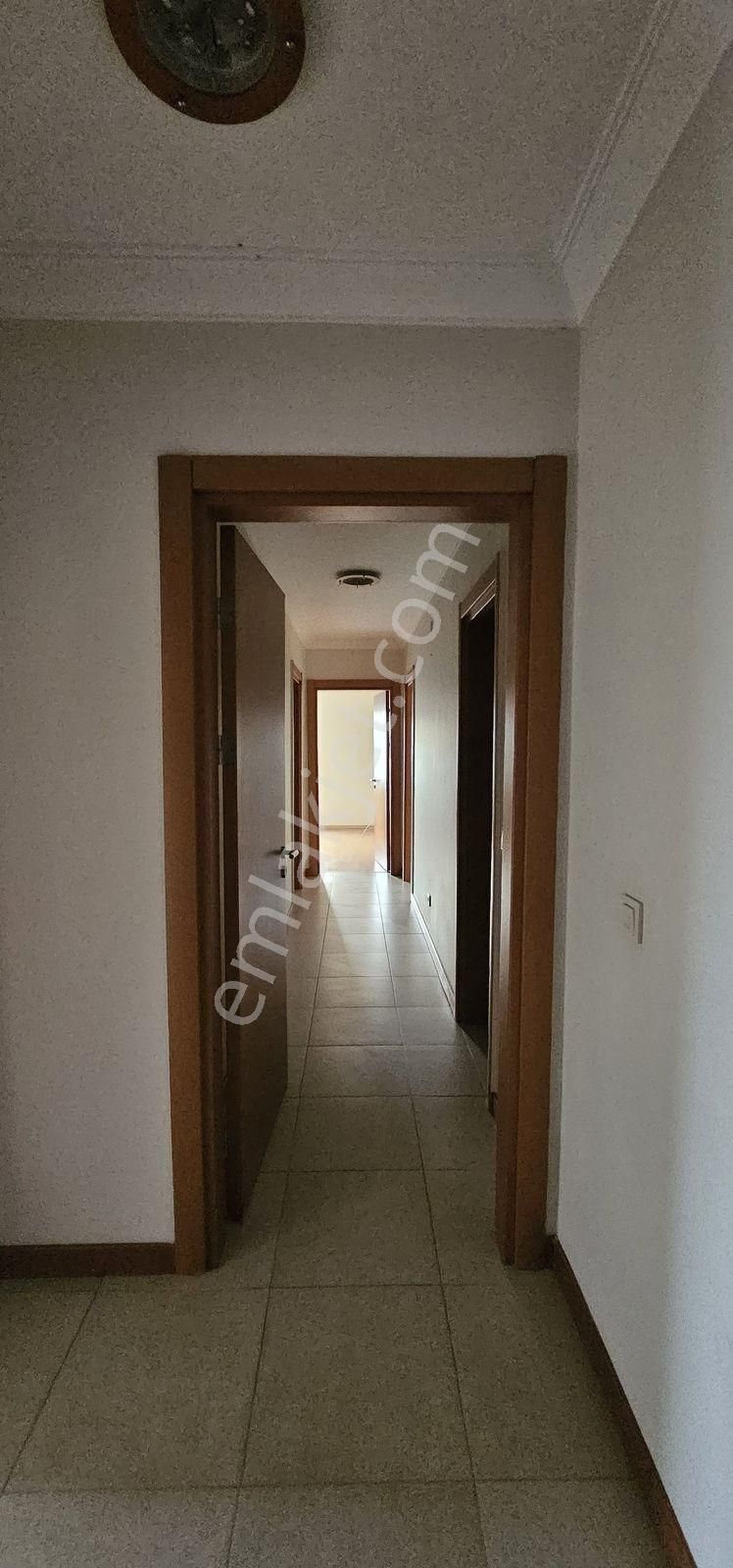 Esenler Kemerpark Evlerinde 3+1 Ara Kat Kiralık Daire - Görsel 5