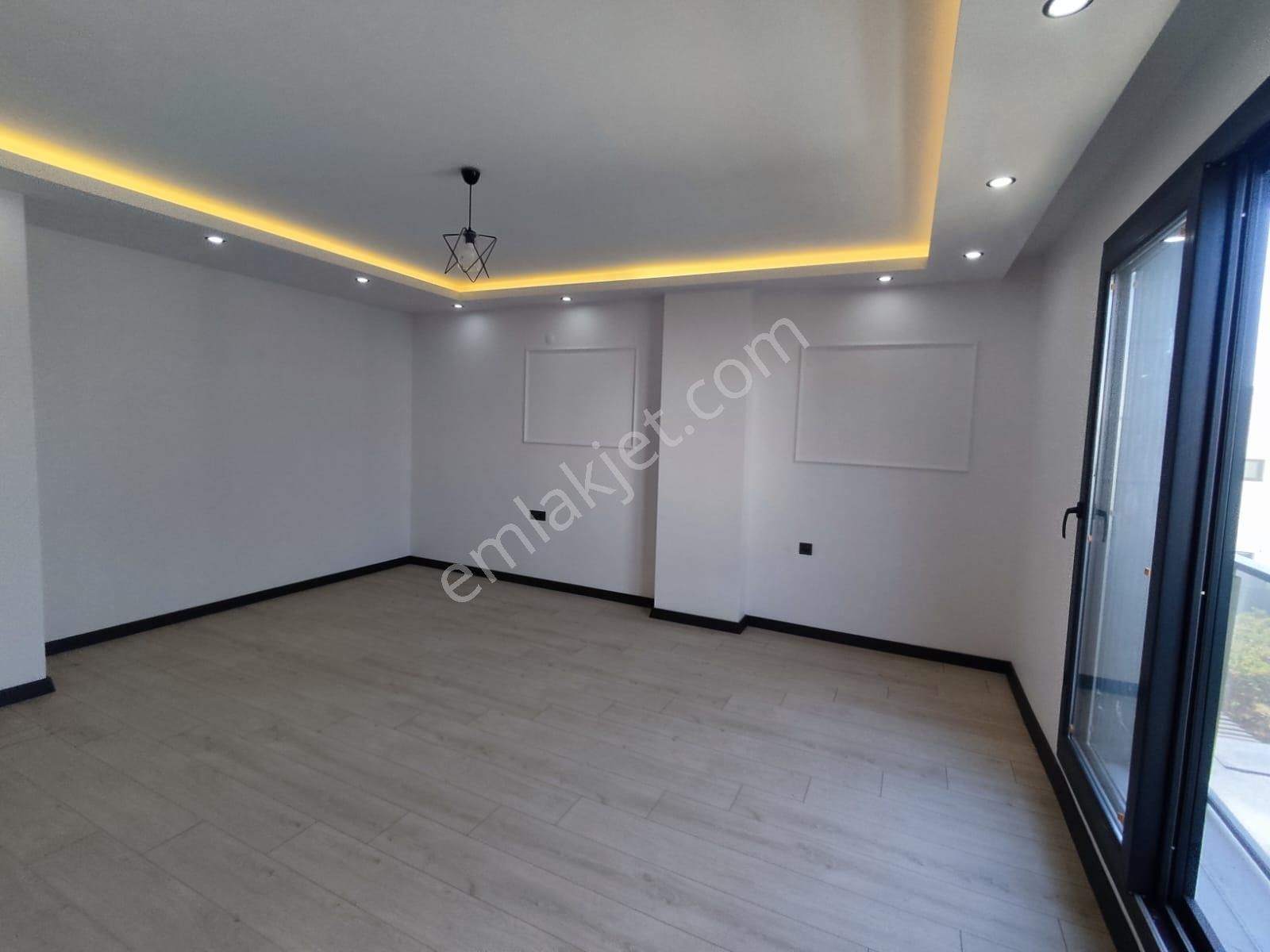 Akbük Merkezde Satılık 4+1 Bağımsız Müstakil Villa - Görsel 32