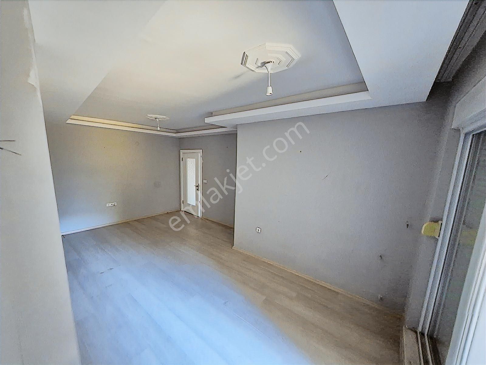 Üçgen Mahallesi Katta 3+1 Tramvay Yakını Asansörlü Satılık Daire - Görsel 22