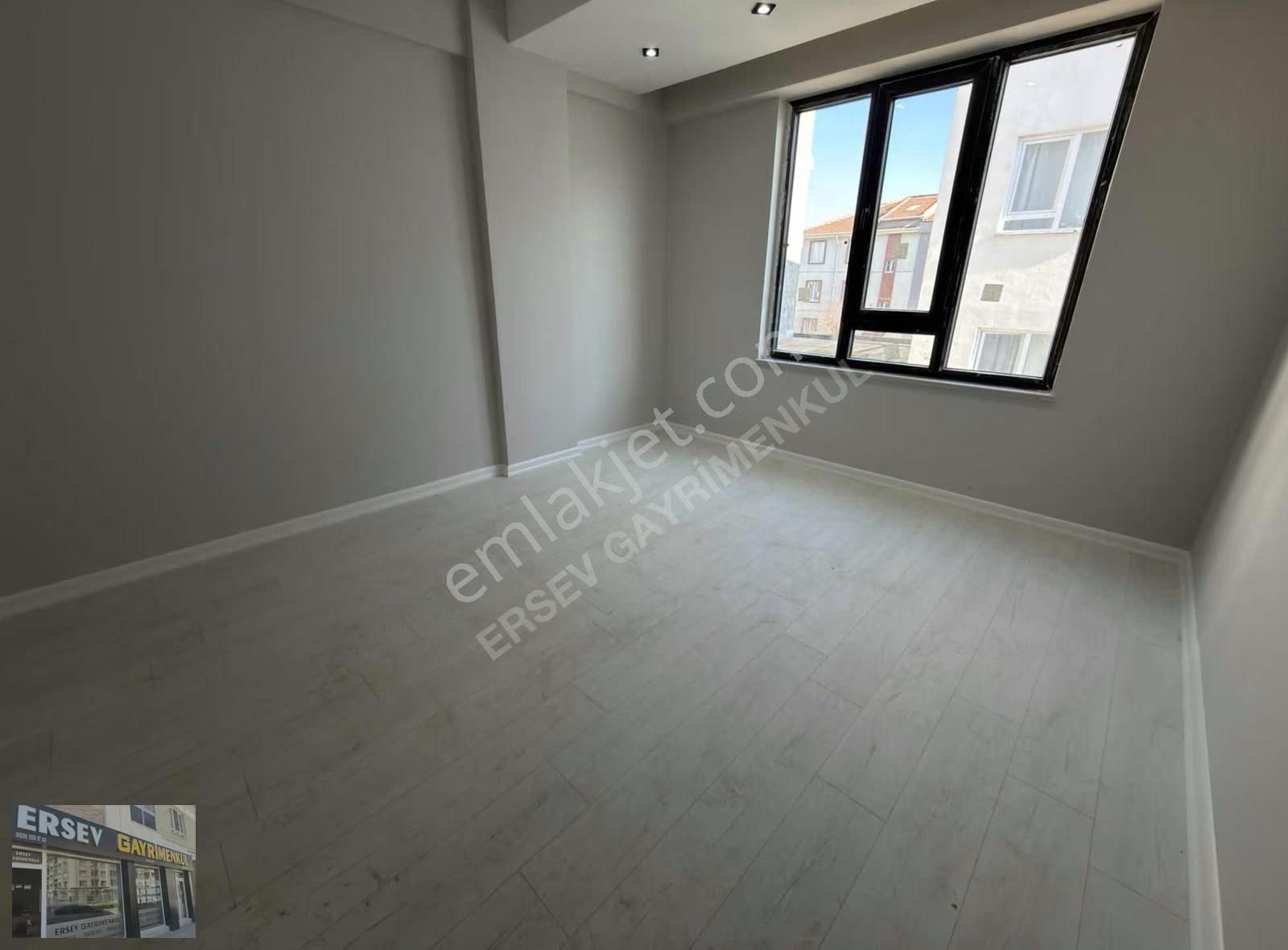 Ersev'den Çamlıca Mah 3+1 Satılık Giyinme Odalı Ultra Lüks Daire - Görsel 12