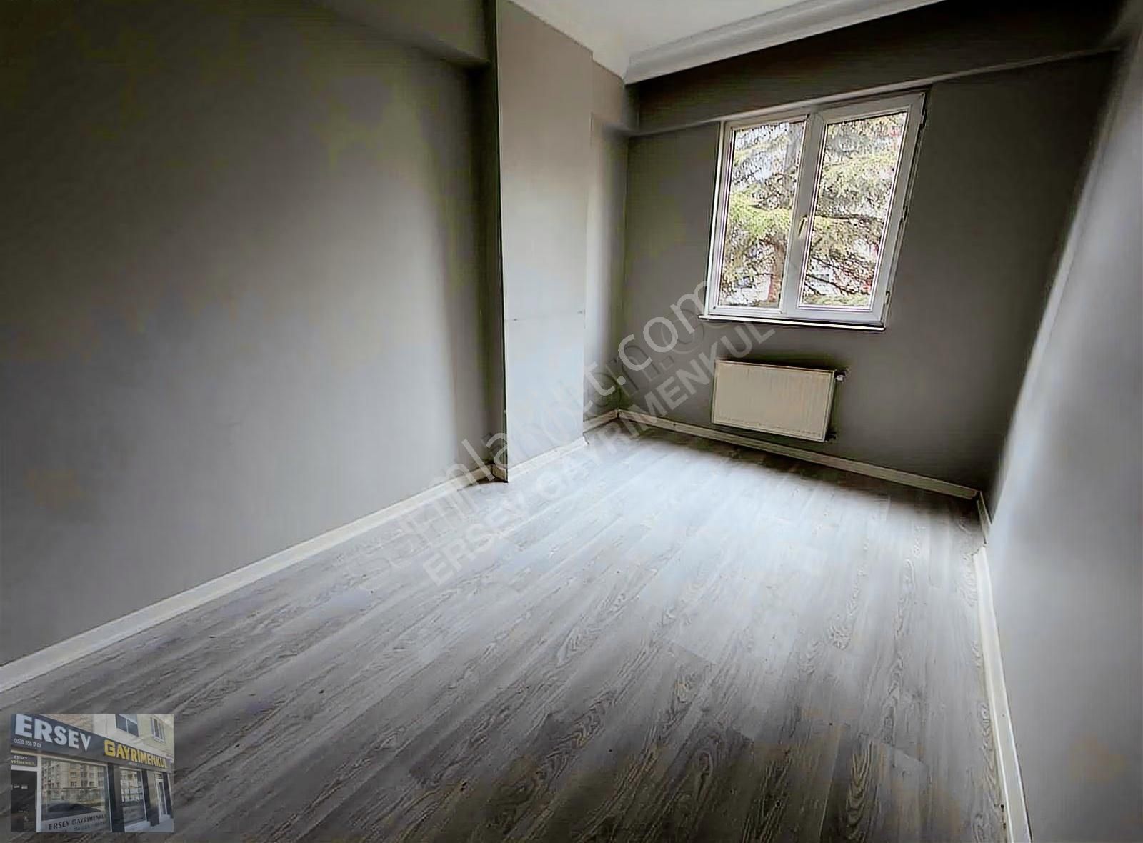 Ersev'den Çamlıca Çaykent Sitesinde Arakat Kiralık 3+1 - Görsel 13