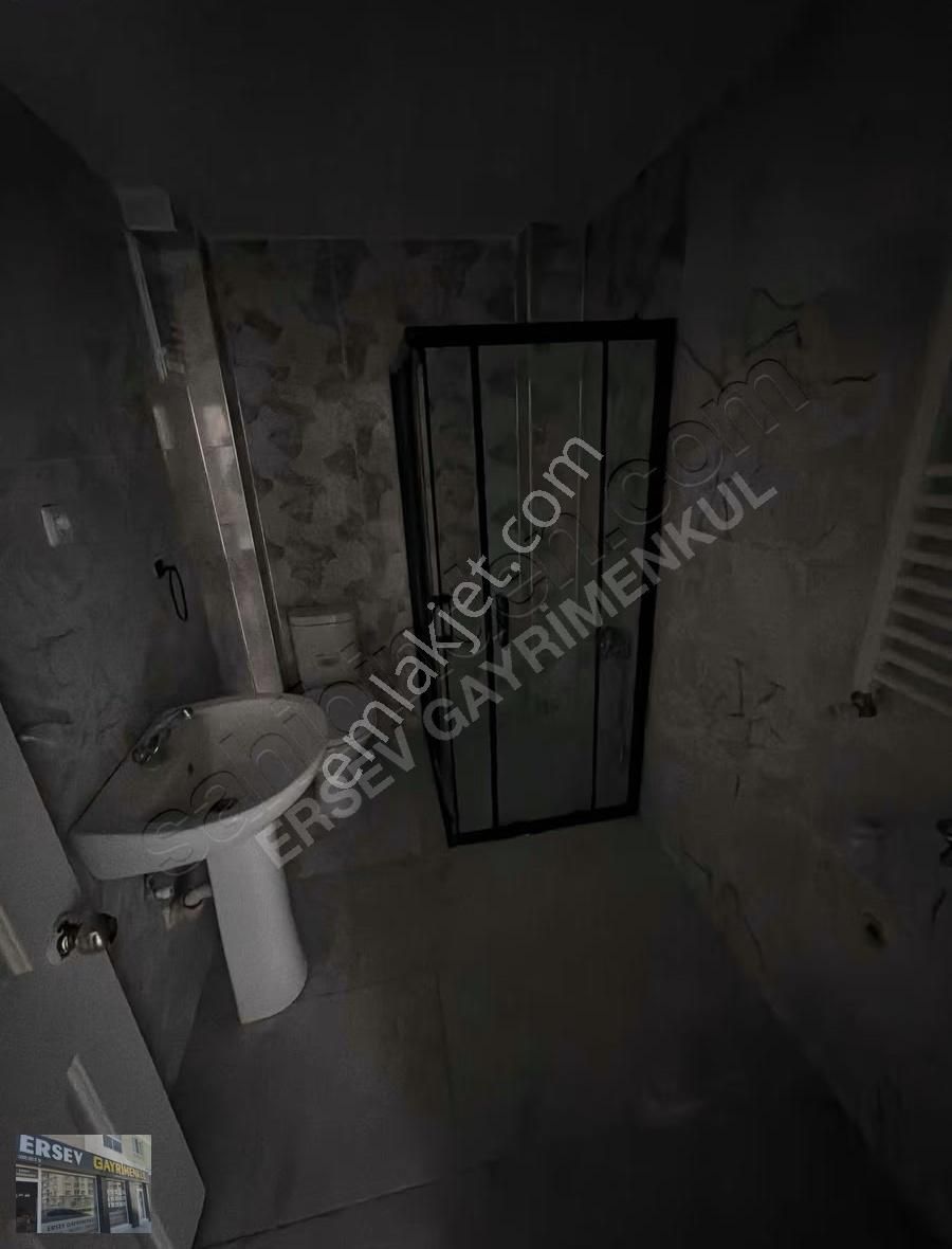 Ersev'den Çamlıca Çaykent Sitesinde Arakat Kiralık 3+1 - Görsel 5