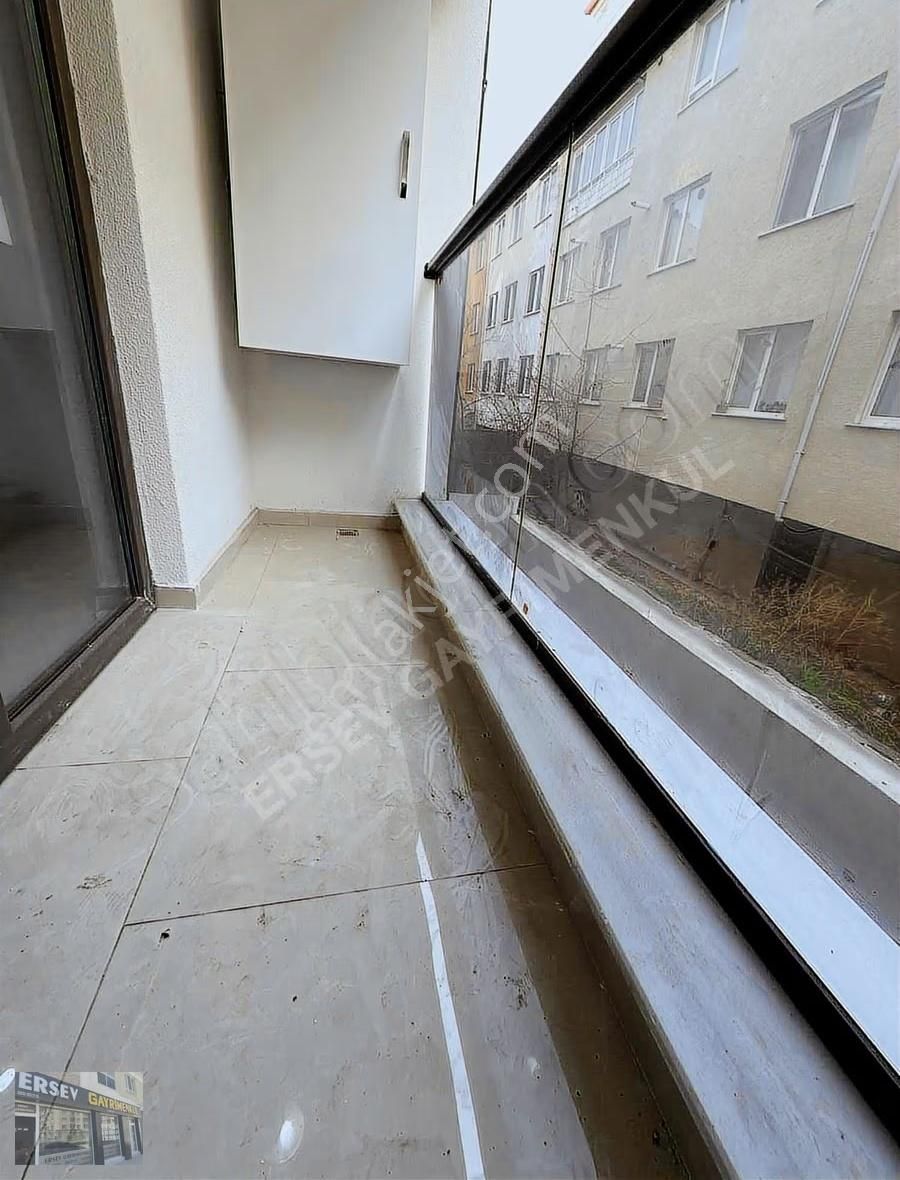 Ersev 'den Sütlüce Anadolu Üniv.içem Kapısı Yakını Sıfır 2+1 - Görsel 4