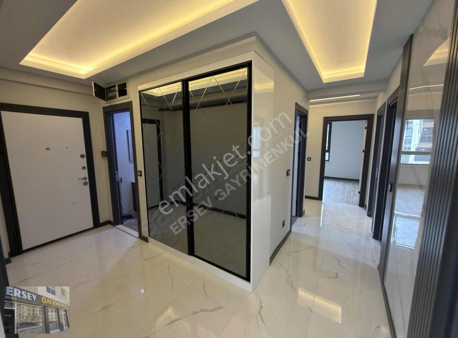 Ersev'den Çamlıca Tombakzade Yakını 175 M2 3+1 - Görsel 13