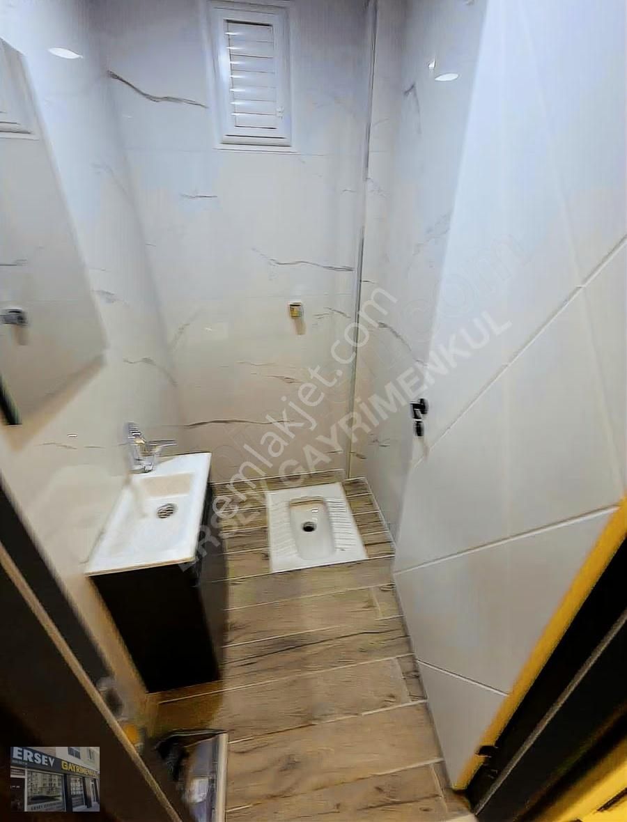 Ersev'den Çamlıca Tombakzade Yakını 175 M2 3+1 - Görsel 21