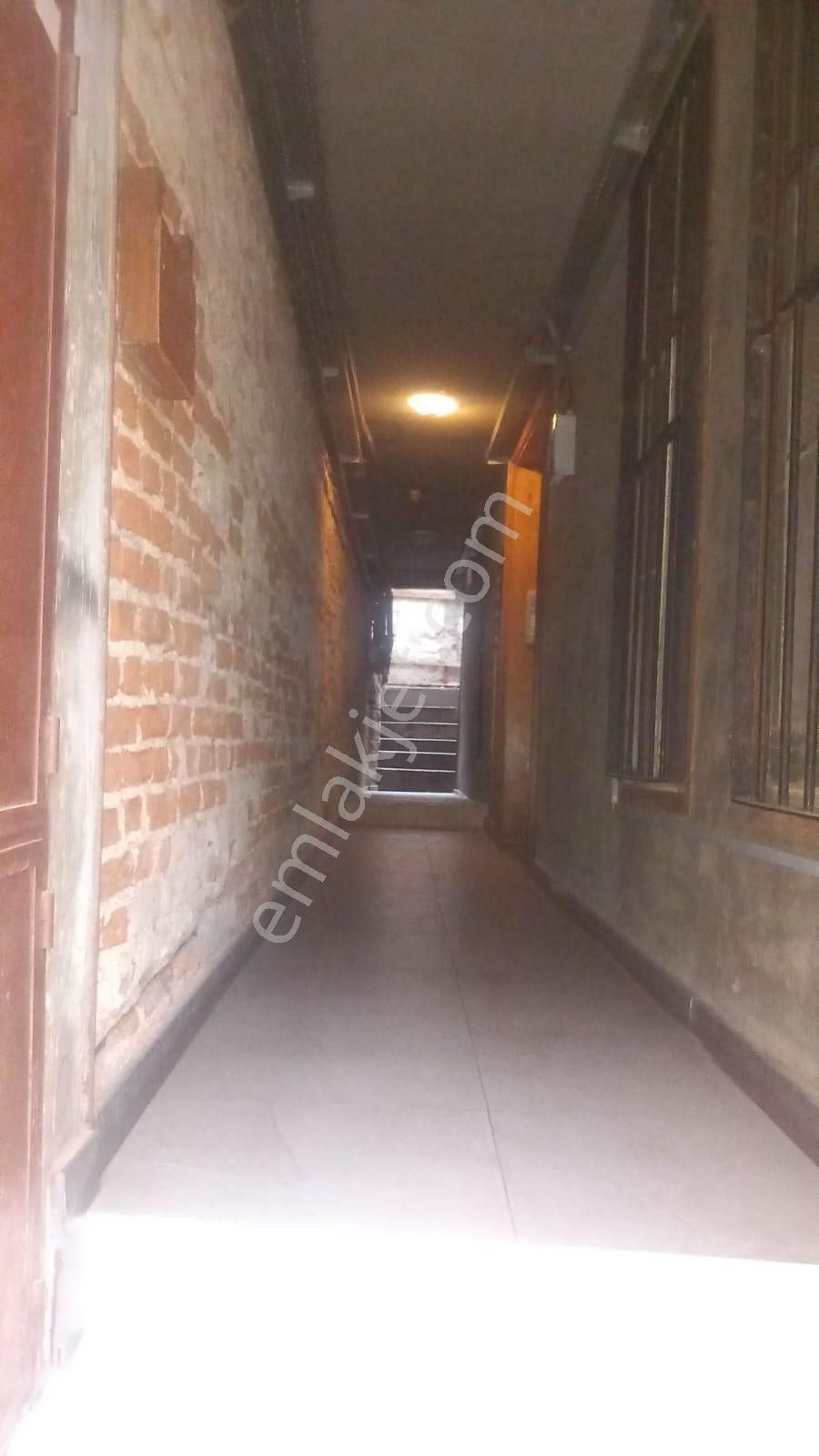 Beyoglu Galata Kulesi Yakını Satılık Turistik Bina - Görsel 7