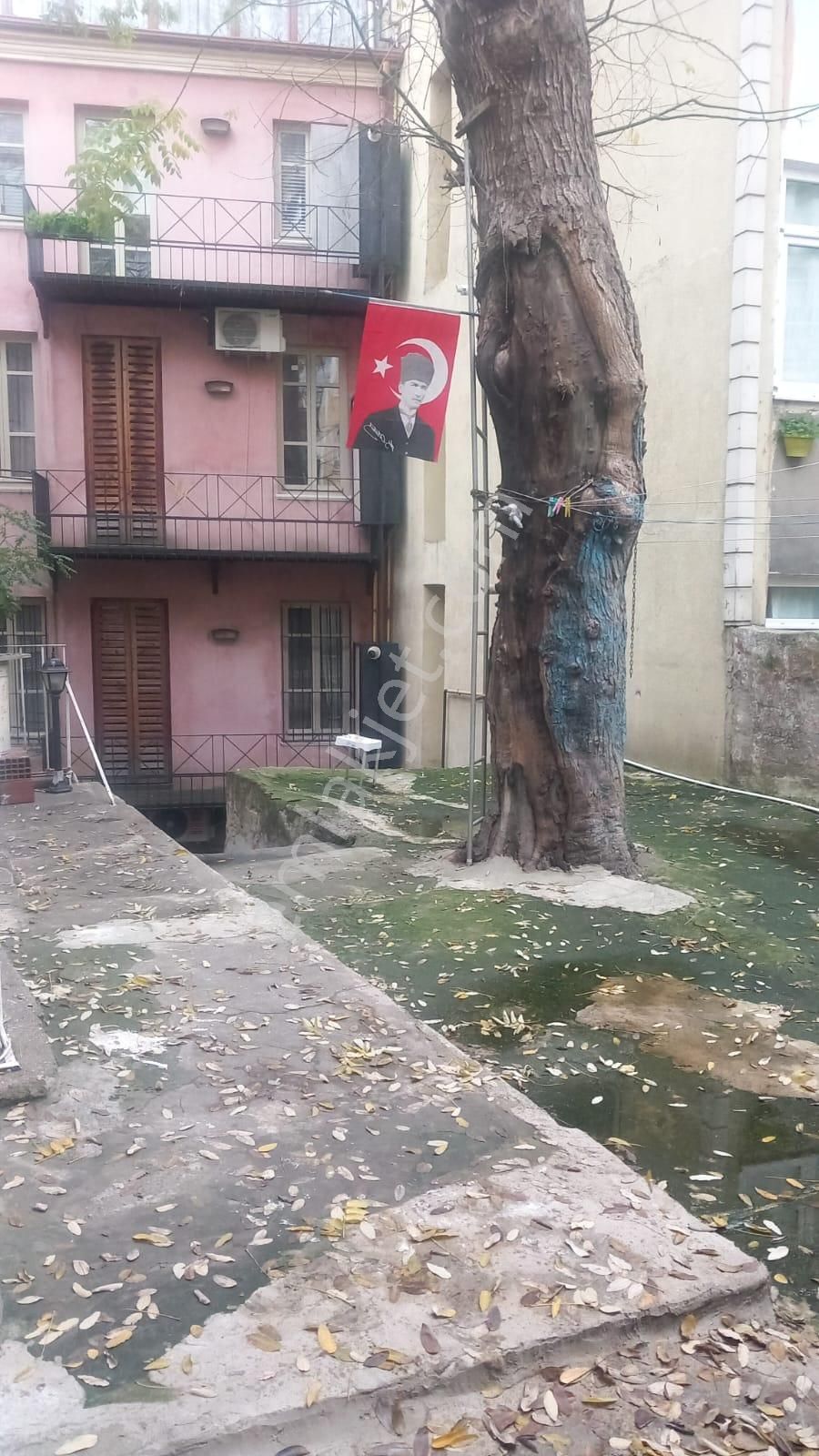 Beyoglu Galata Kulesi Yakını Satılık Turistik Bina - Görsel 8