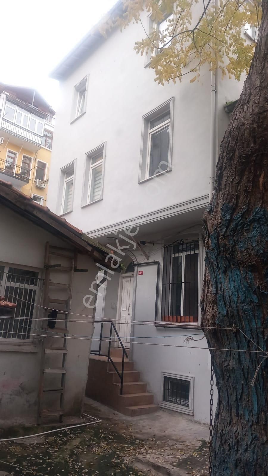 Beyoglu Galata Kulesi Yakını Satılık Turistik Bina - Görsel 3