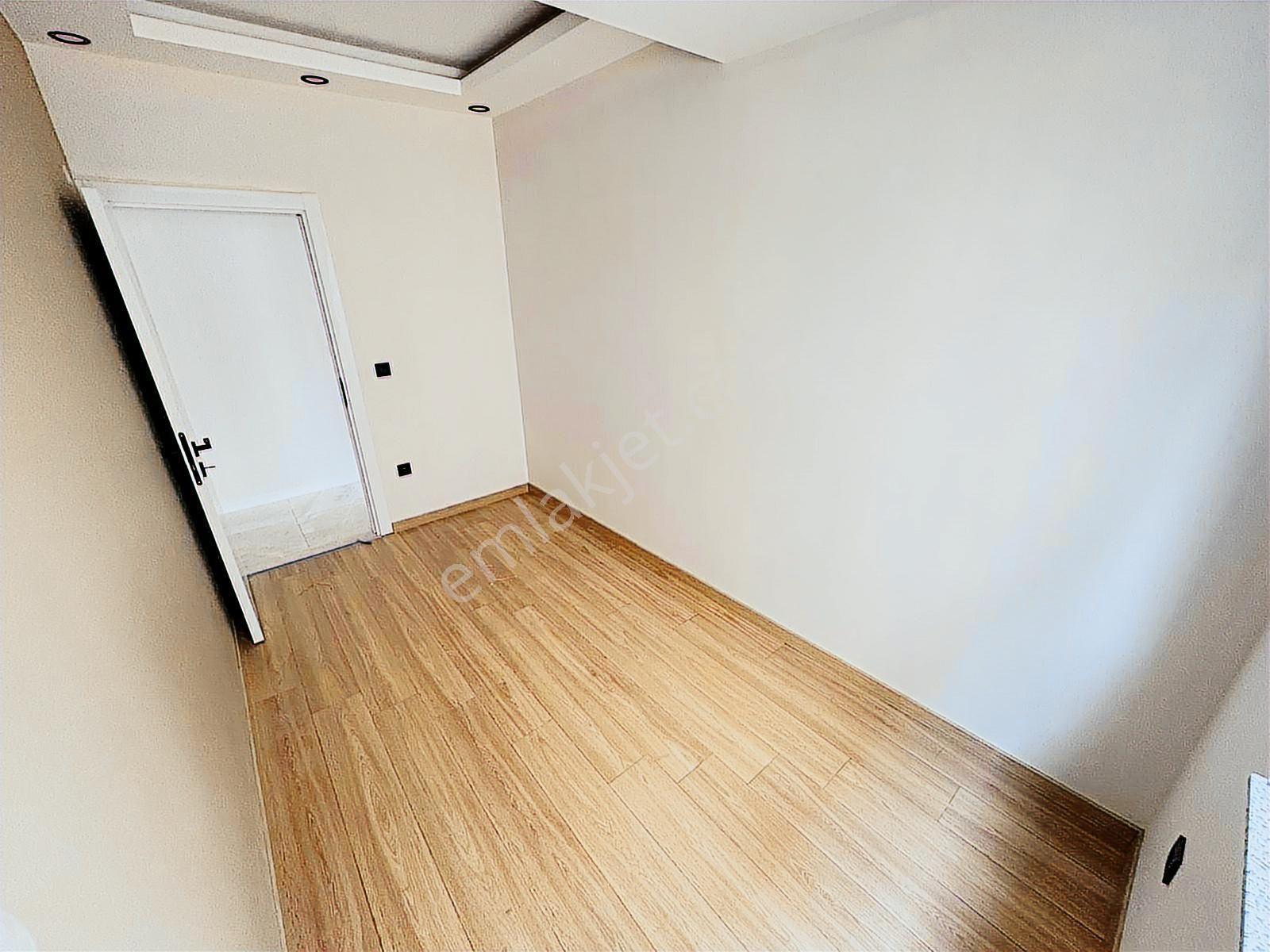 █ Konfor █ Küçükyalı'da Ara Katta 2+1 Lüks Daire - Görsel 30