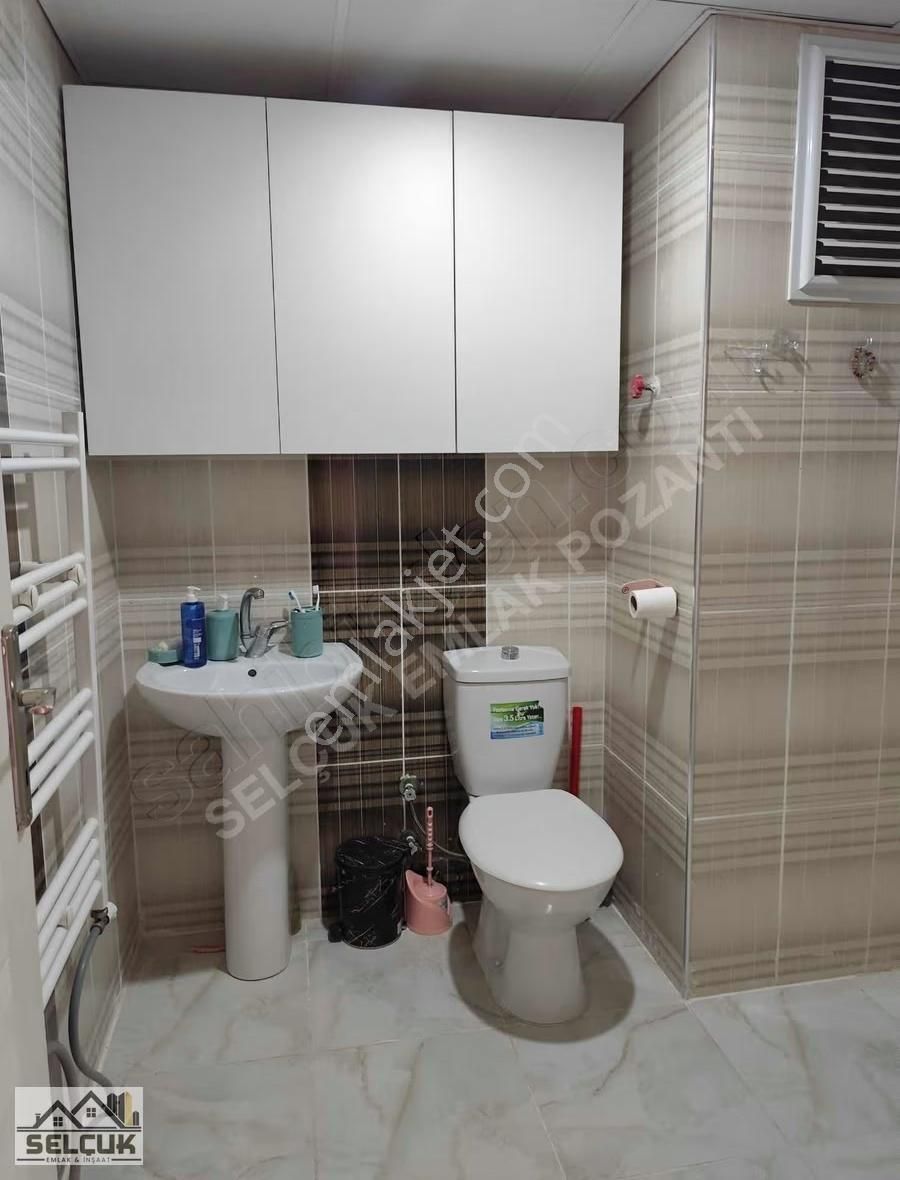 Pozantı Selçuk Emlaktan Zafer Mah. Satılık 1+1 Geniş Daire - Görsel 9