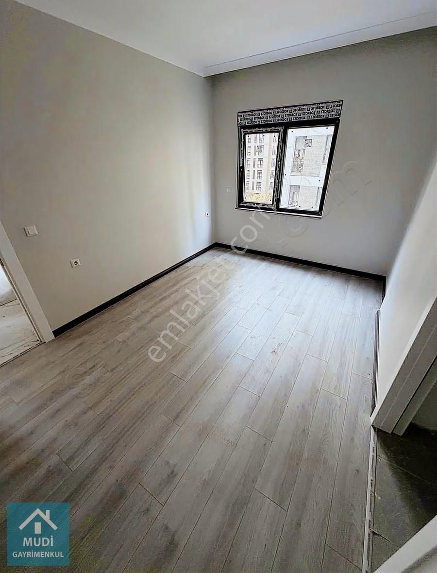 Senesenevler Kiralık Cadde Ustu 3+1 "0" Daire - Görsel 16