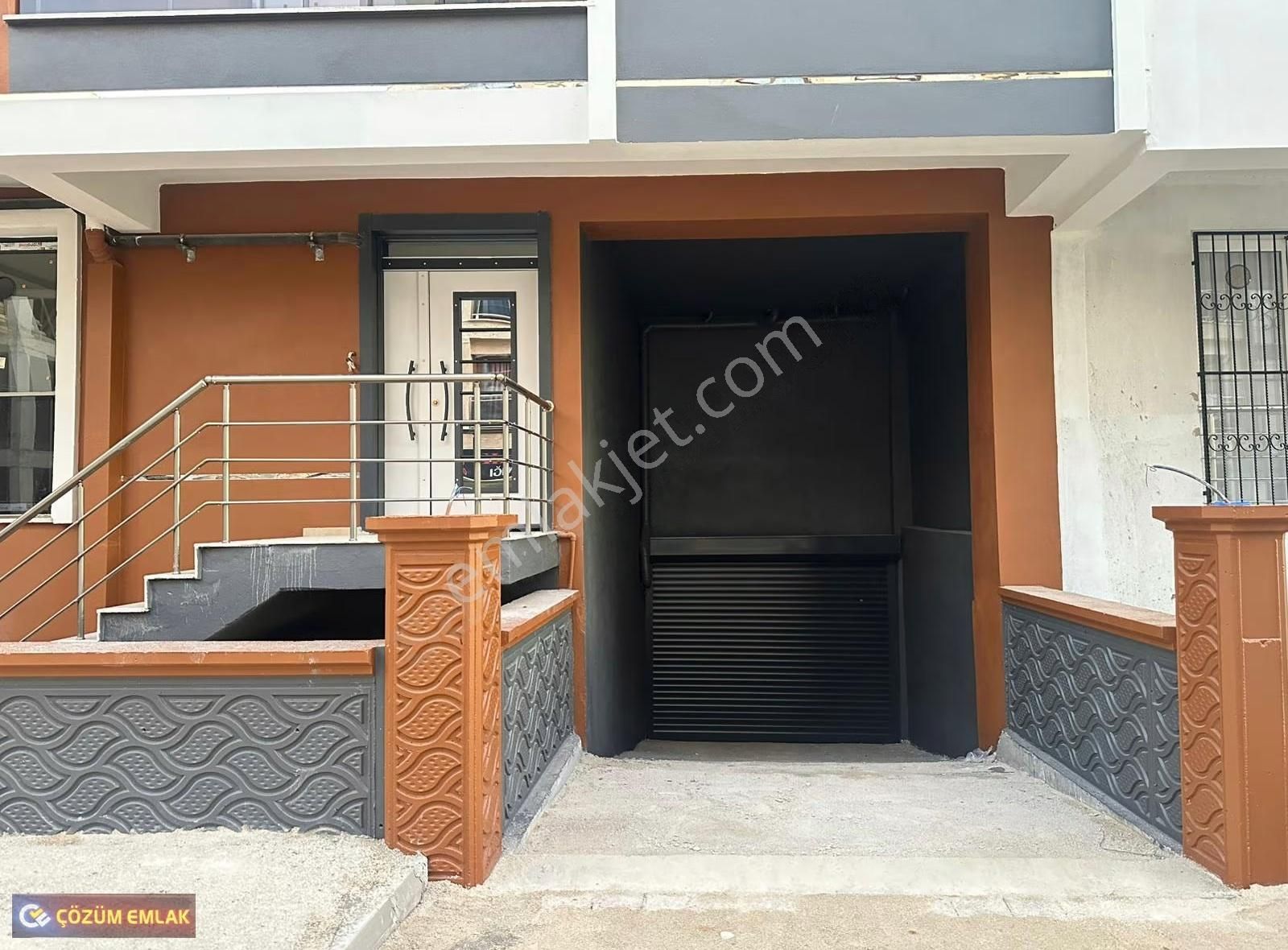 Çözüm Emlak'tan Sıfır 1+1 Ara Kat Yeraltı Kapalı Otoparklı Daire - Görsel 5