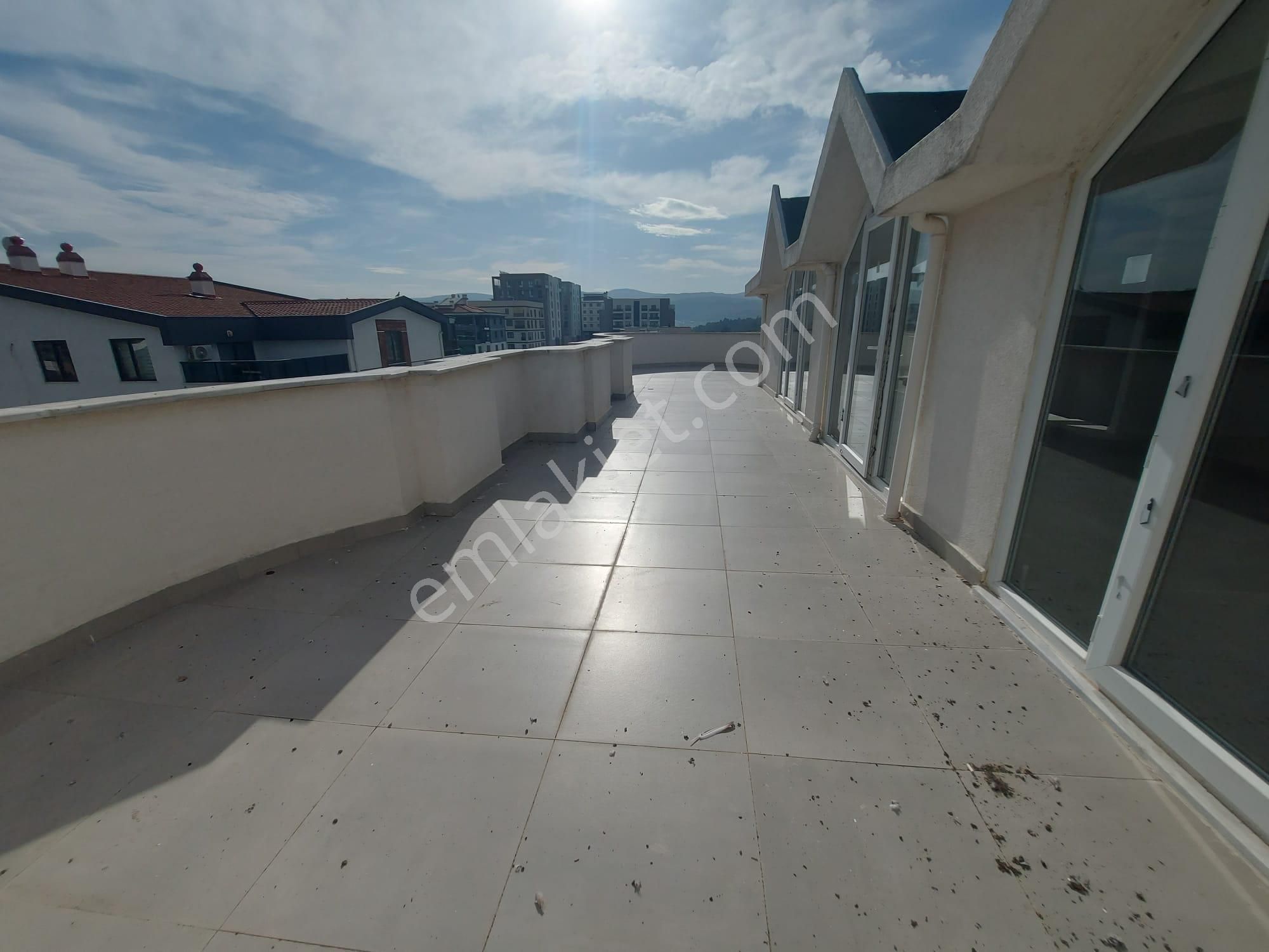 ​kayapa Çamlıkta Hiç Oturulmamış Sıfır 4+1 Dubleks Fırsat Daire 70m² Teraslı - Görsel 25