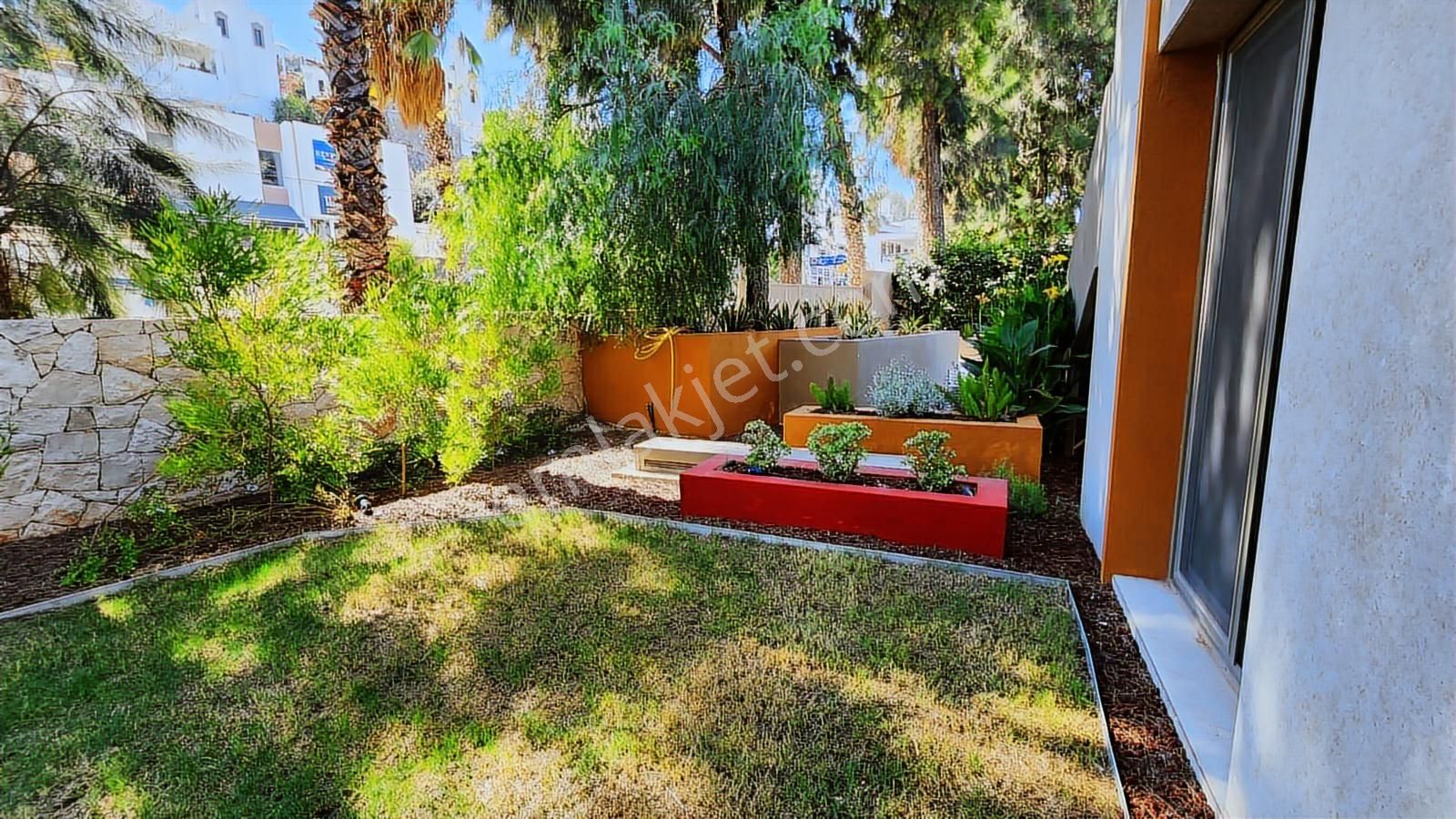 Bodrum Marinaya Yürüme Mesafesinde Modern Bahçe Katı Daire - Görsel 3