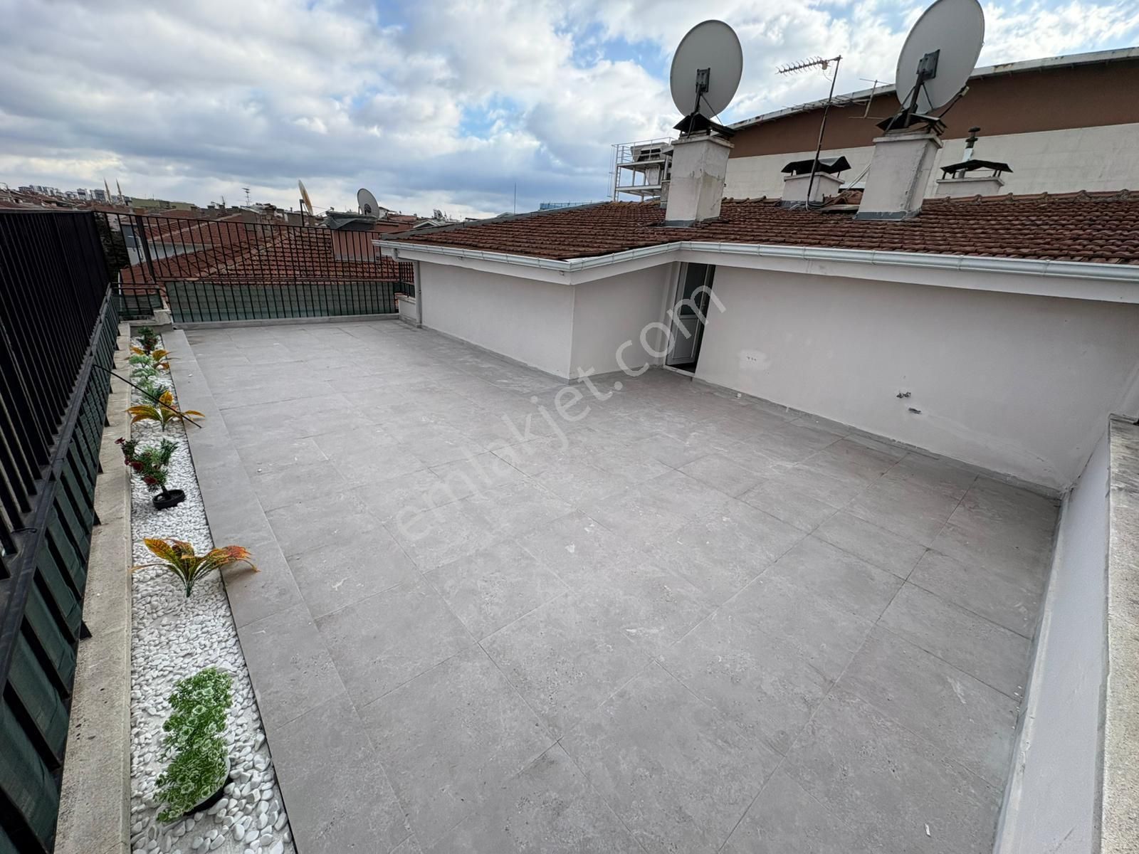 Akşemsettin Mah'de 4+1 Teraslı Full+full Yapılı Daire - Görsel 33