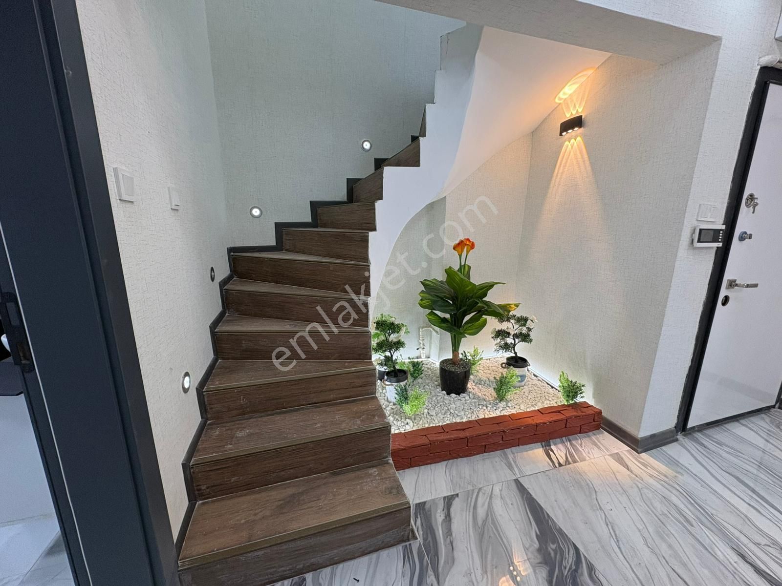Akşemsettin Mah'de 4+1 Teraslı Full+full Yapılı Daire - Görsel 29