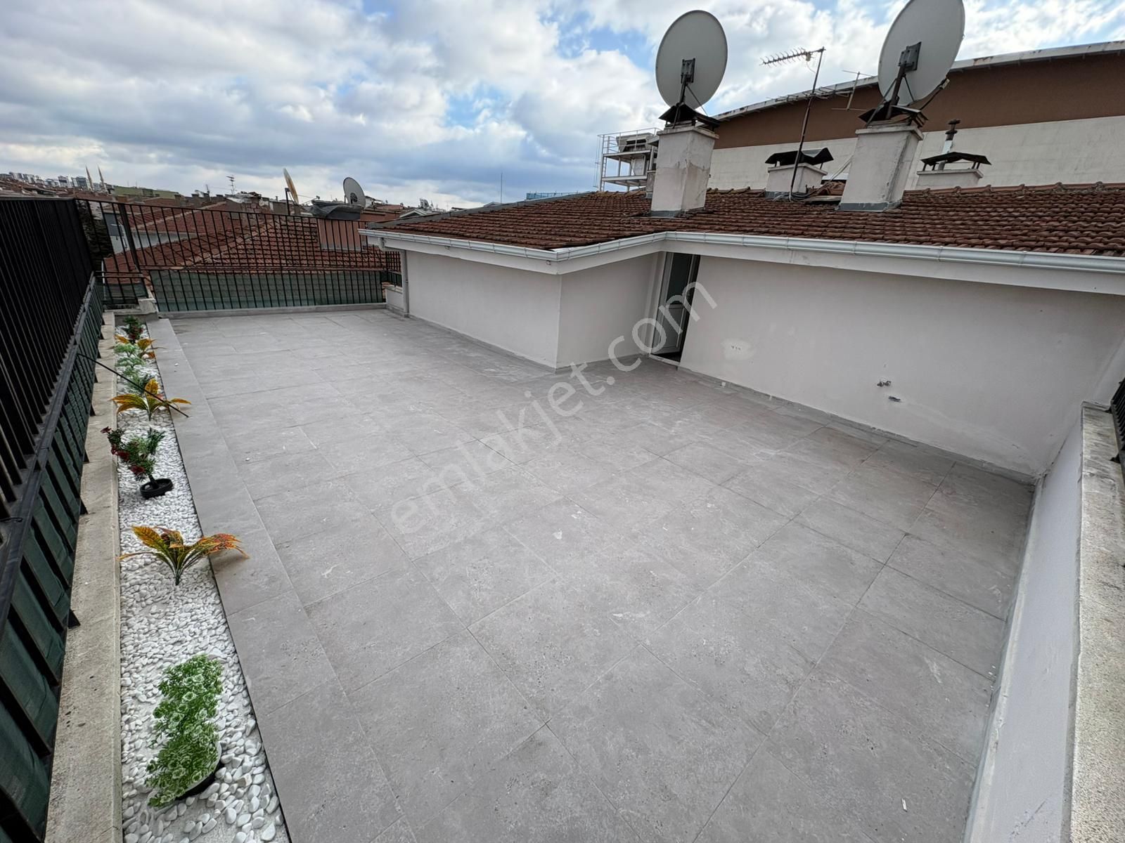Akşemsettin Mah'de 4+1 Teraslı Full+full Yapılı Daire - Görsel 34