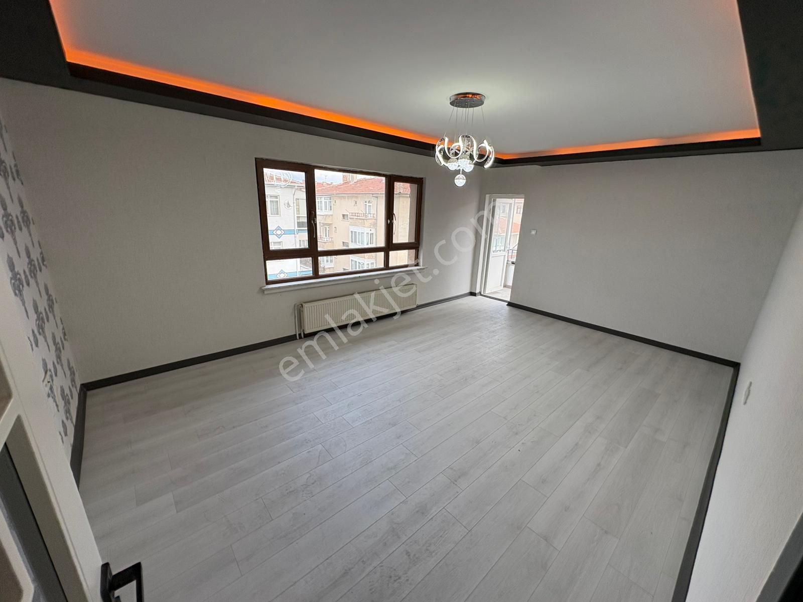Akşemsettin Mah'de 4+1 Teraslı Full+full Yapılı Daire - Görsel 5