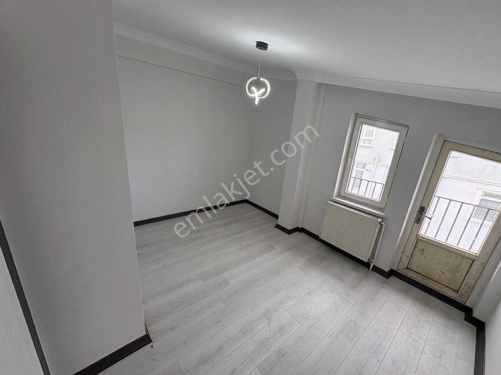 Akşemsettin Mah'de 4+1 Teraslı Full+full Yapılı Daire - Görsel 21