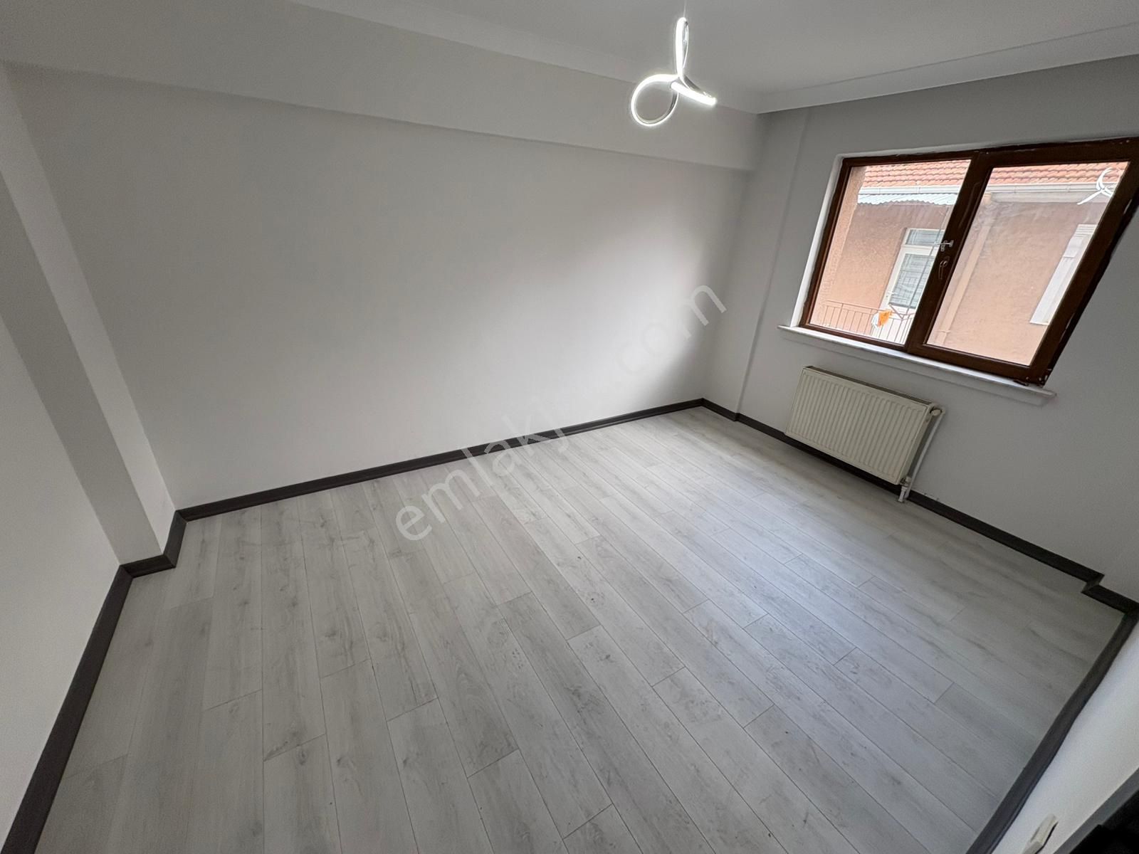 Akşemsettin Mah'de 4+1 Teraslı Full+full Yapılı Daire - Görsel 17