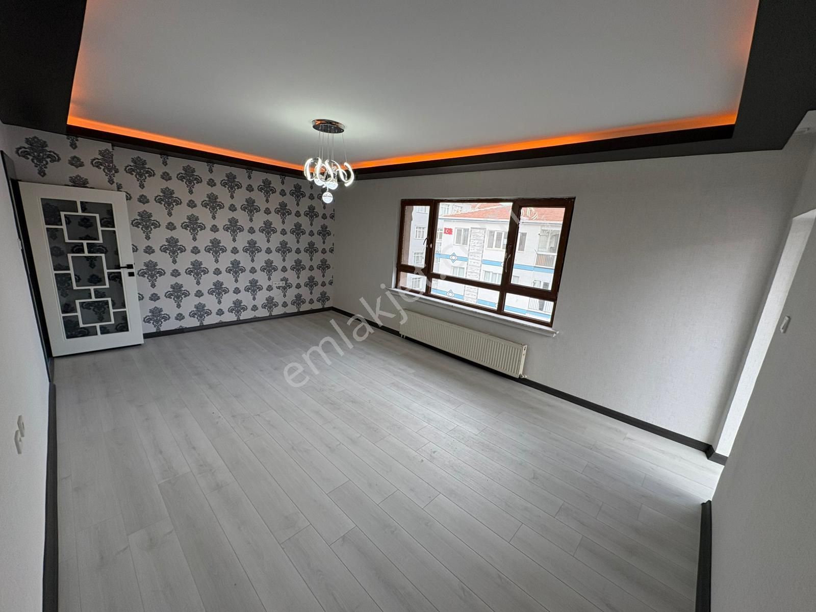Akşemsettin Mah'de 4+1 Teraslı Full+full Yapılı Daire - Görsel 6