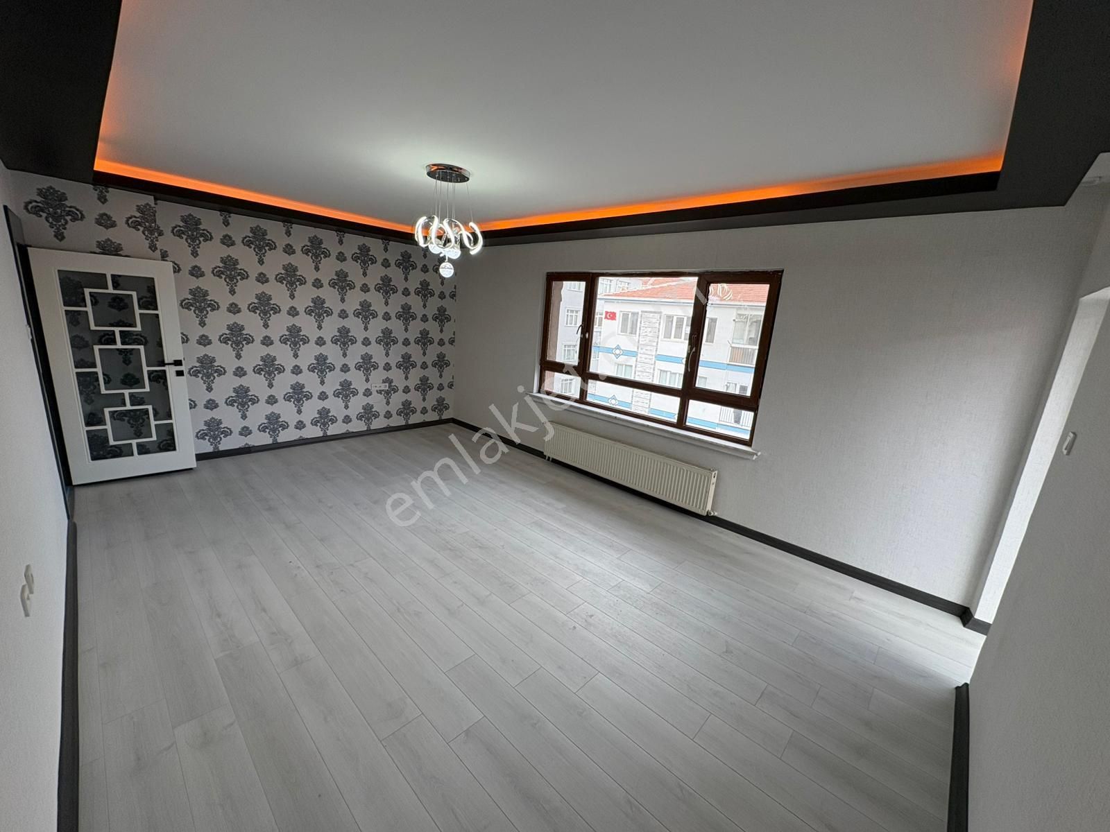 Akşemsettin Mah'de 4+1 Teraslı Full+full Yapılı Daire - Görsel 9