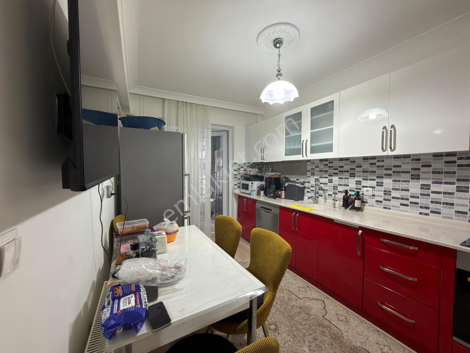 Uyanış'ta Asansörlü Genç Binada Full+full Yapılı 3+1 Daire! - Görsel 2