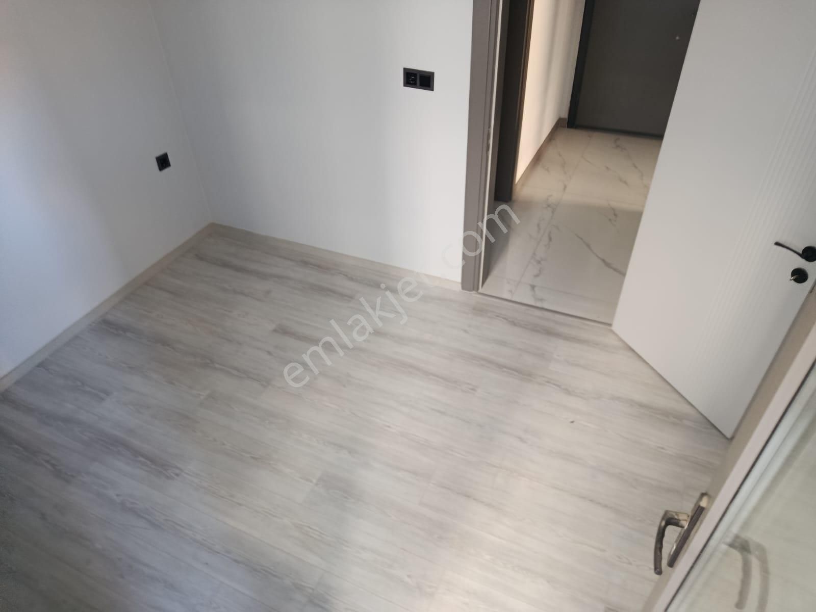 Akçay Doruk Gayrimenkul'den Ara Kat Ön Cephe Muhteşem Daire - Görsel 8