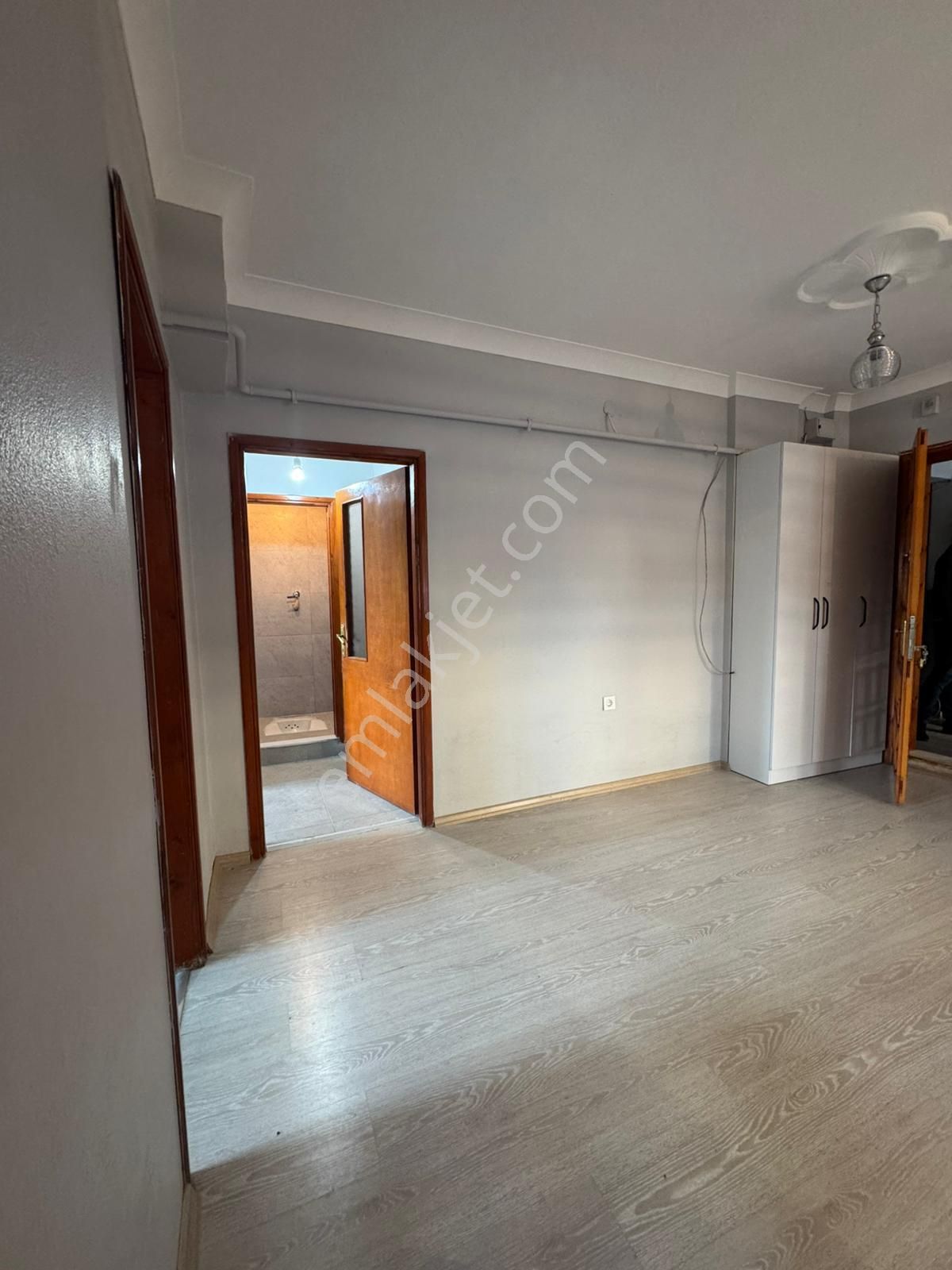 Bandırma Mavi Emlaktan Sunullah Mahallesinde 2+1 Kiralık Daire - Görsel 14