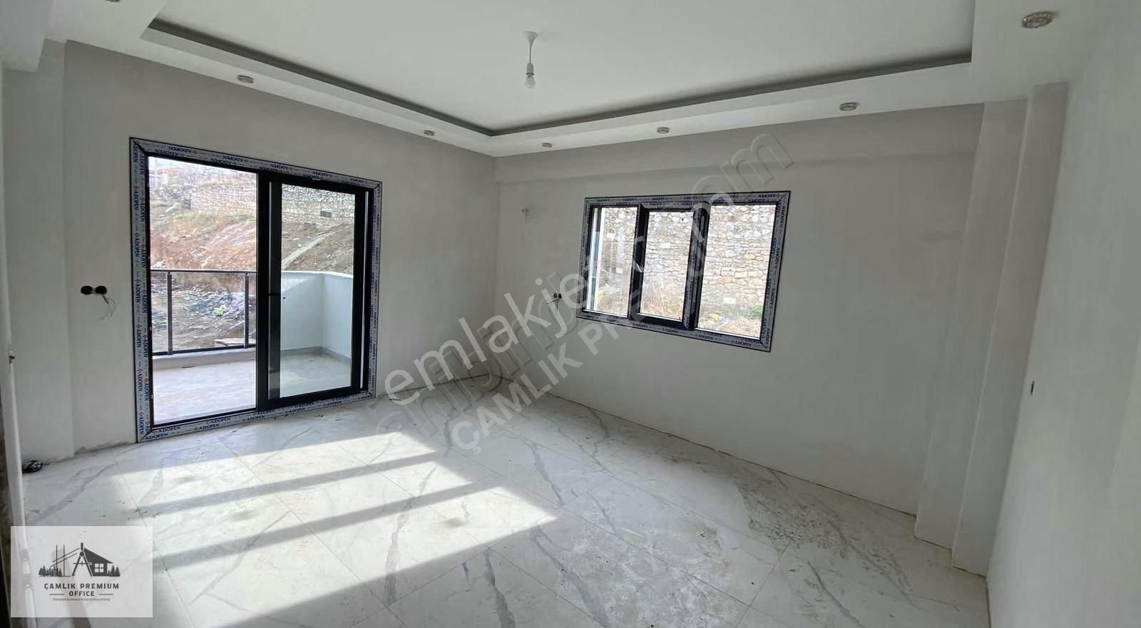 Nezih Bölgede 0 Lüx Satılık 2+1 Daire