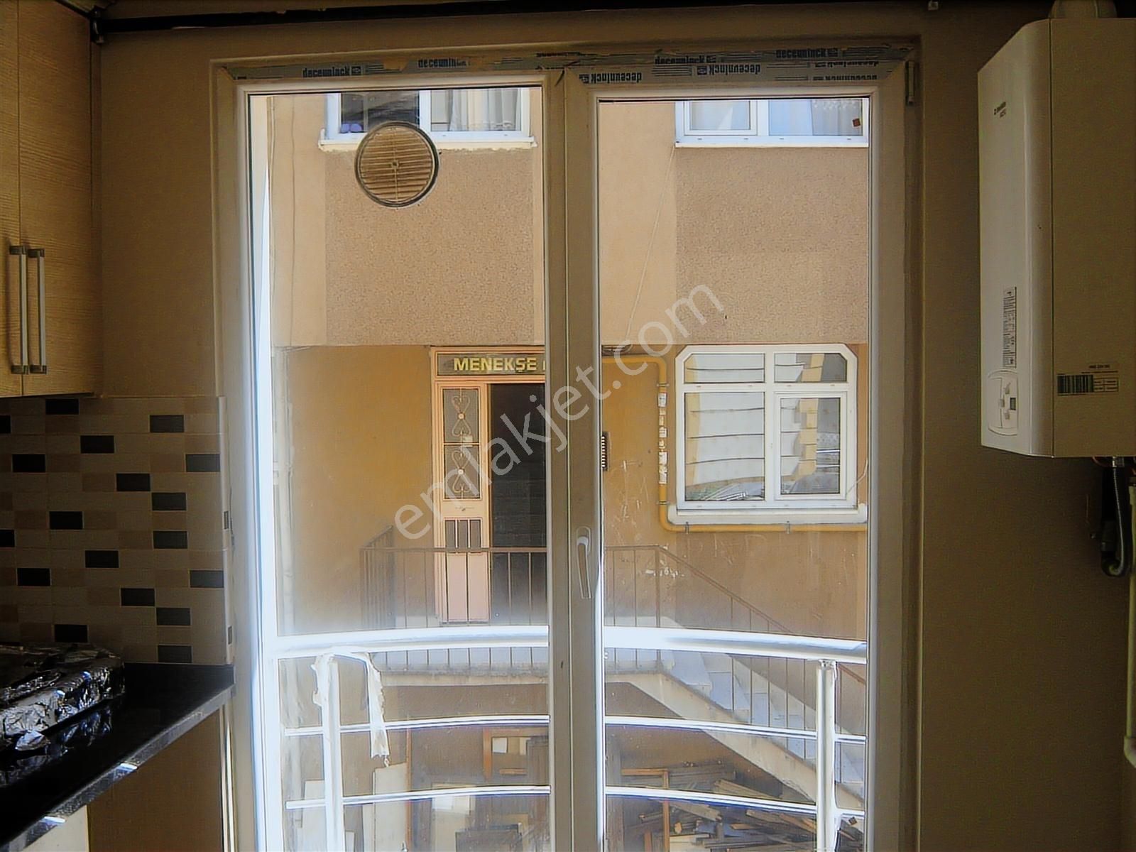 Aksu Caddesinde Öncephe 13 Yıllık 1.kat 1+1 55m2 Kapalı Mutfaklı - Görsel 13